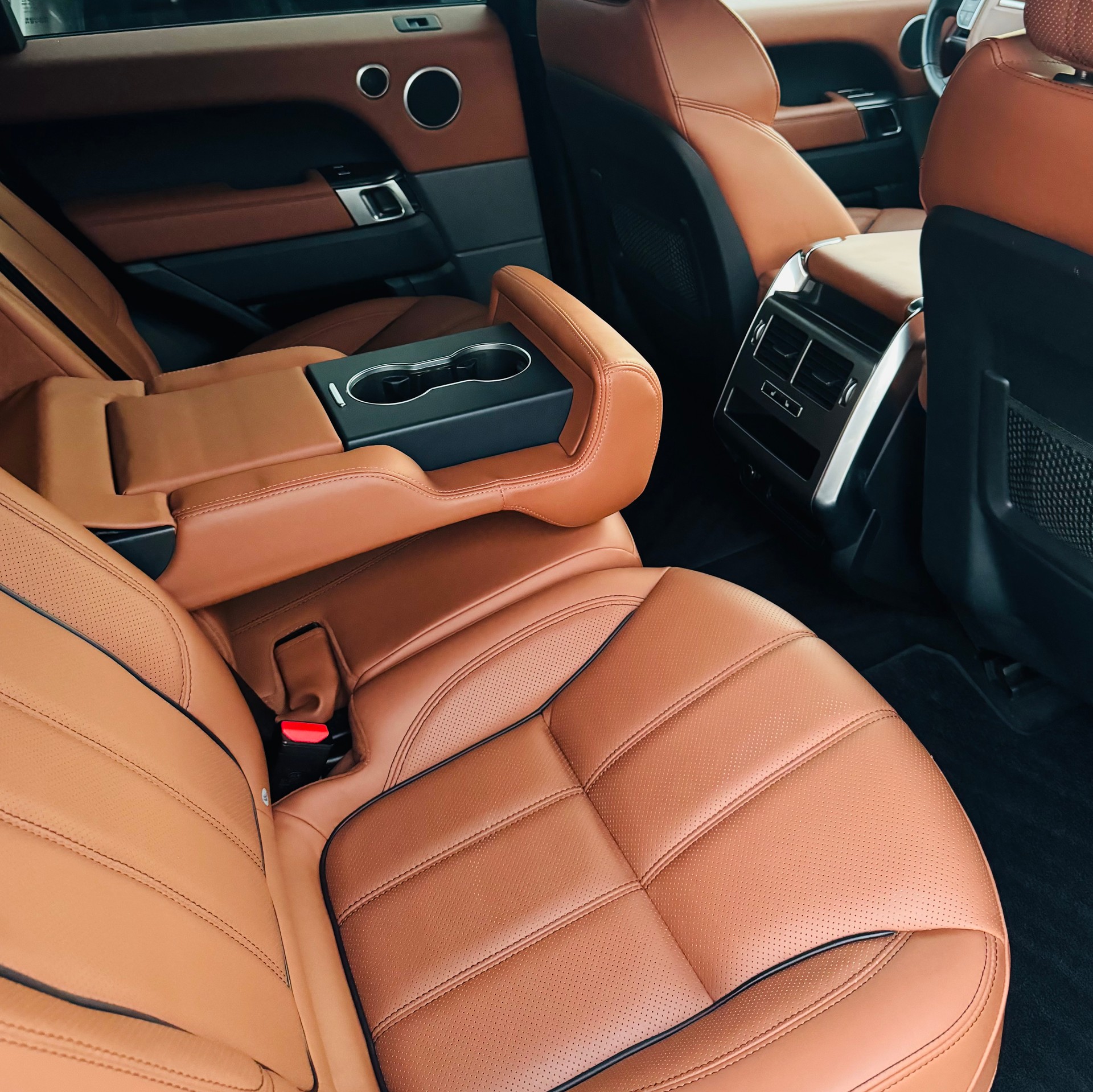LAND ROVER Range Rover Sport 3.0 SDV6 HSE Dynamic Automatic-image-21