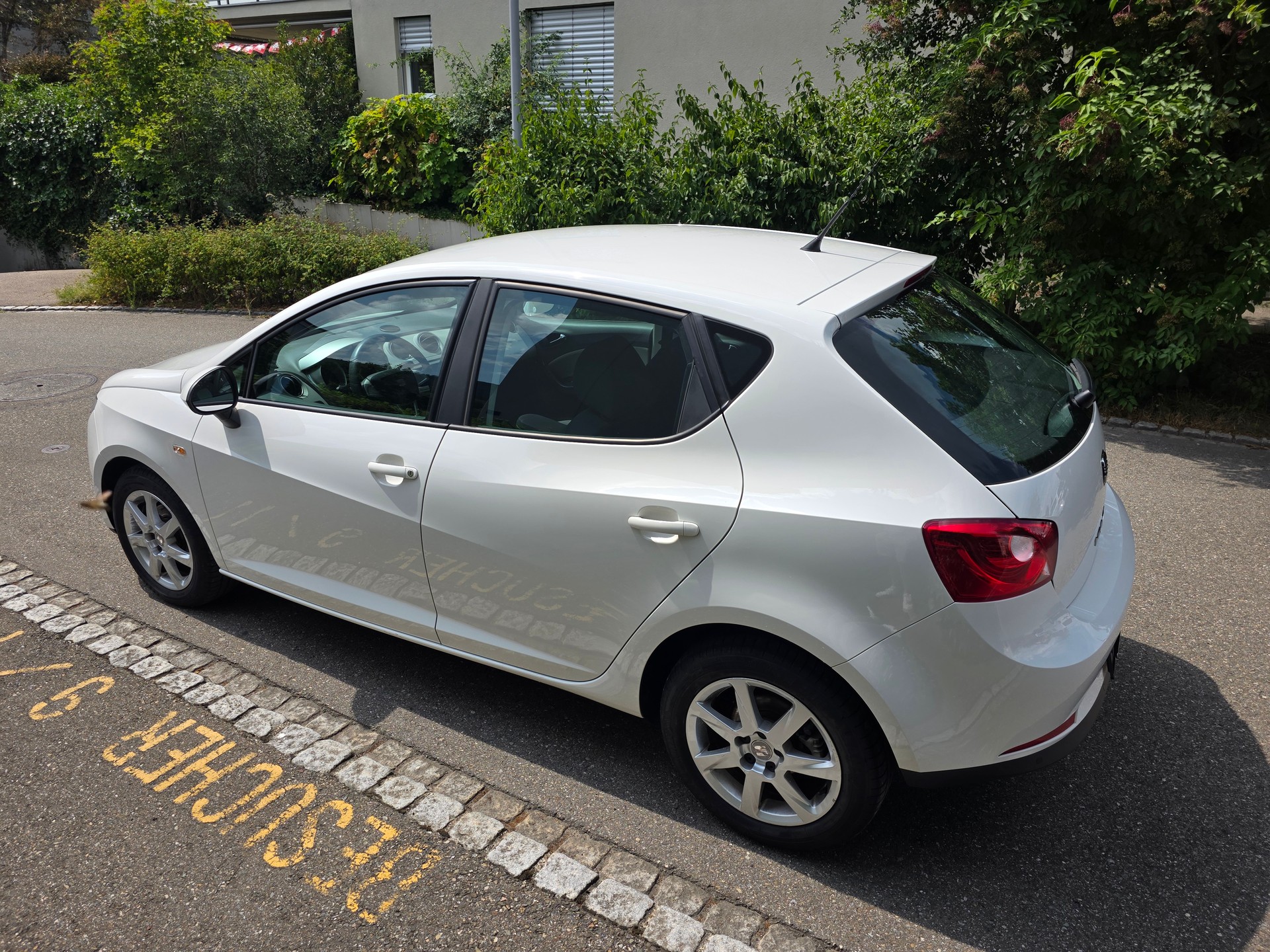 SEAT Ibiza 1.6 Style DSG-image-8
