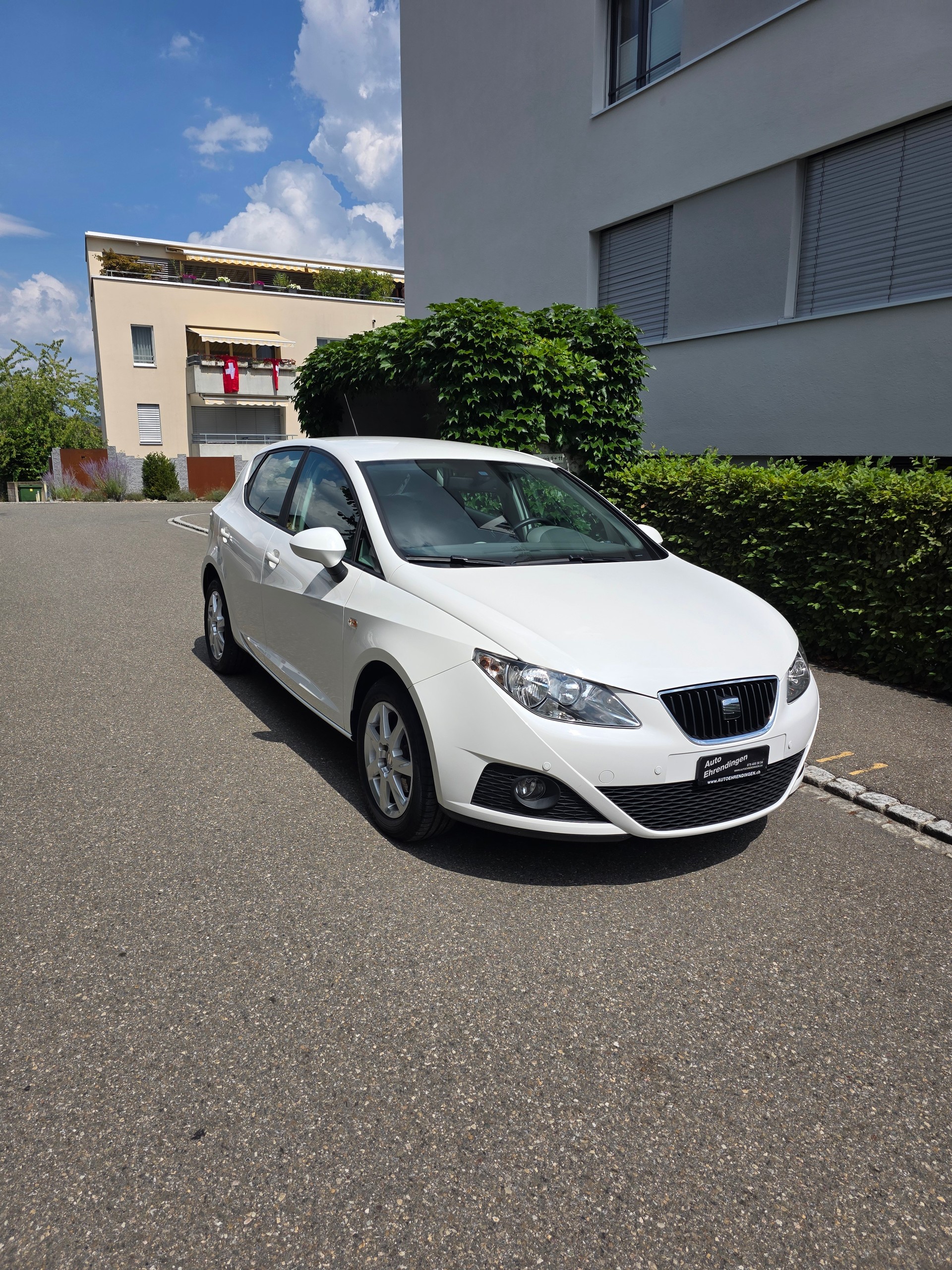 SEAT Ibiza 1.6 Style DSG-image-3