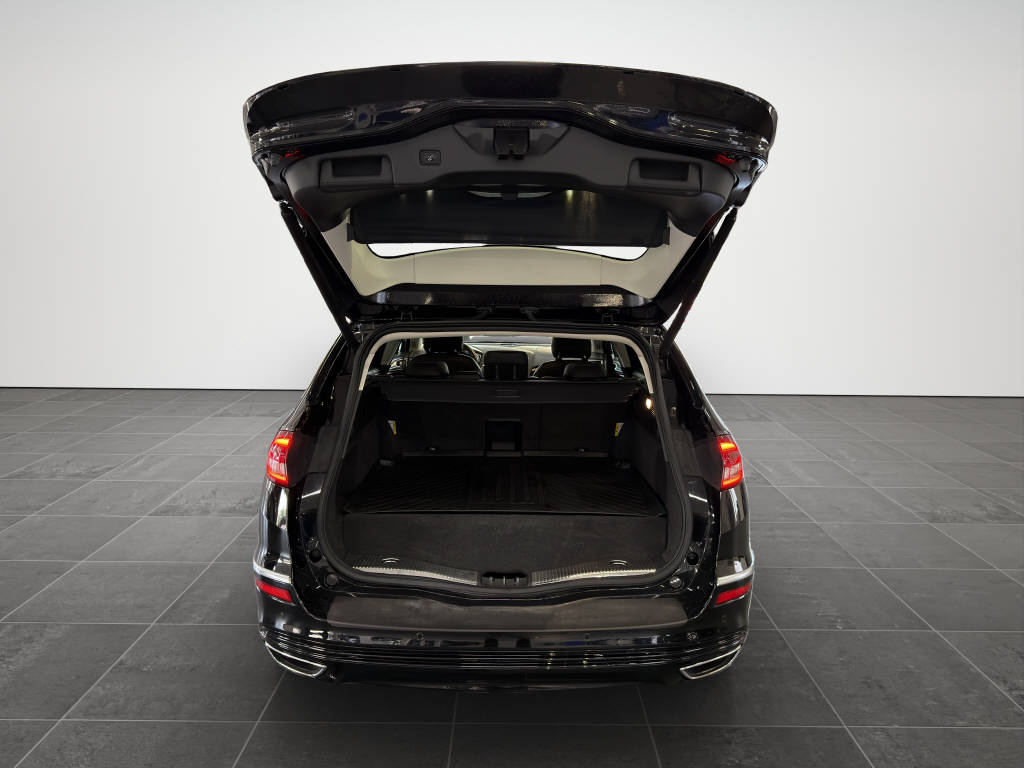 FORD Mondeo Station Wagon 2.0 HEV 187 Vignale-image-14