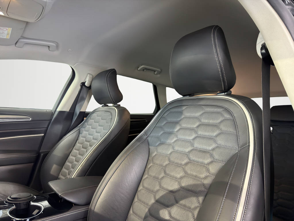FORD Mondeo Station Wagon 2.0 HEV 187 Vignale-image-15