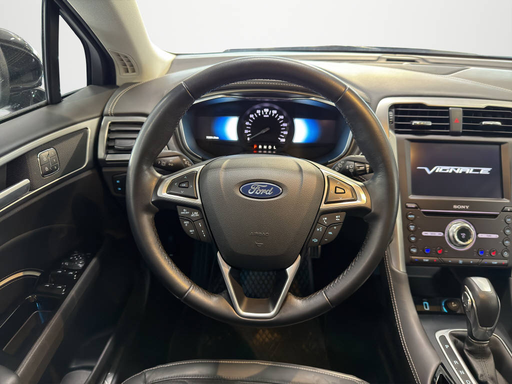 FORD Mondeo Station Wagon 2.0 HEV 187 Vignale-image-9