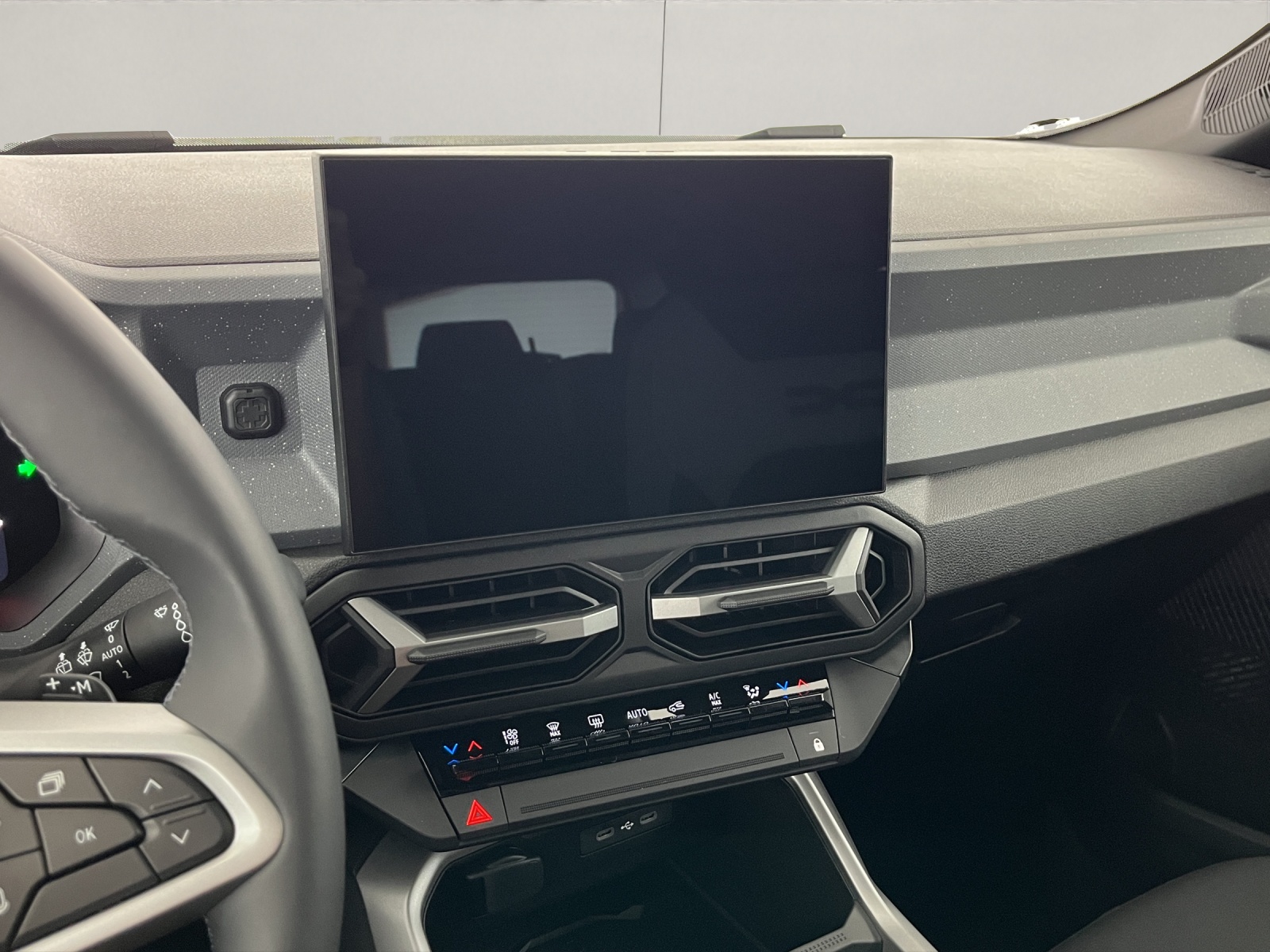 DACIA Bigster 1.2 Hybrid Journey 4WD-image-11