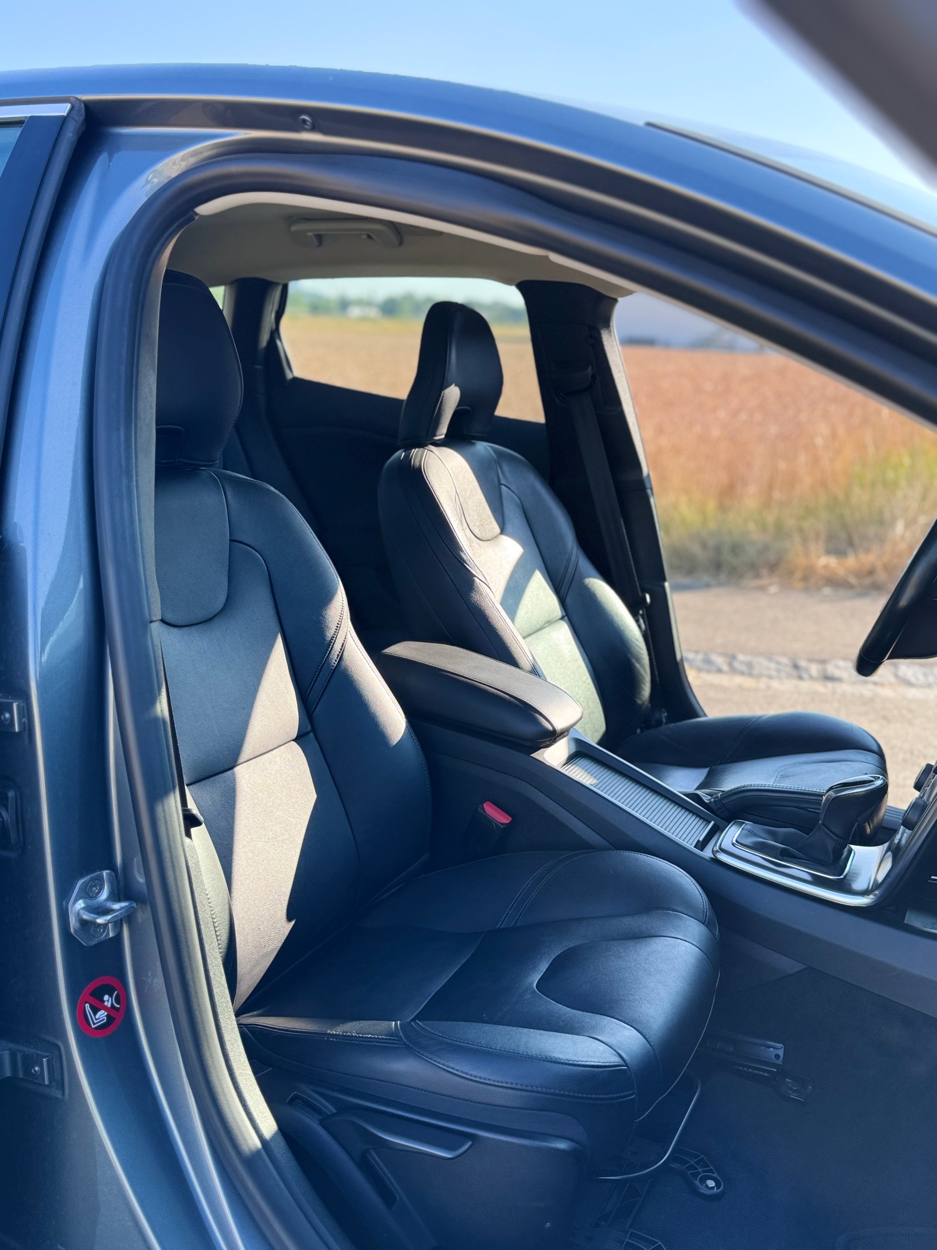 VOLVO 2.0 D3 Summum S/S-image-4