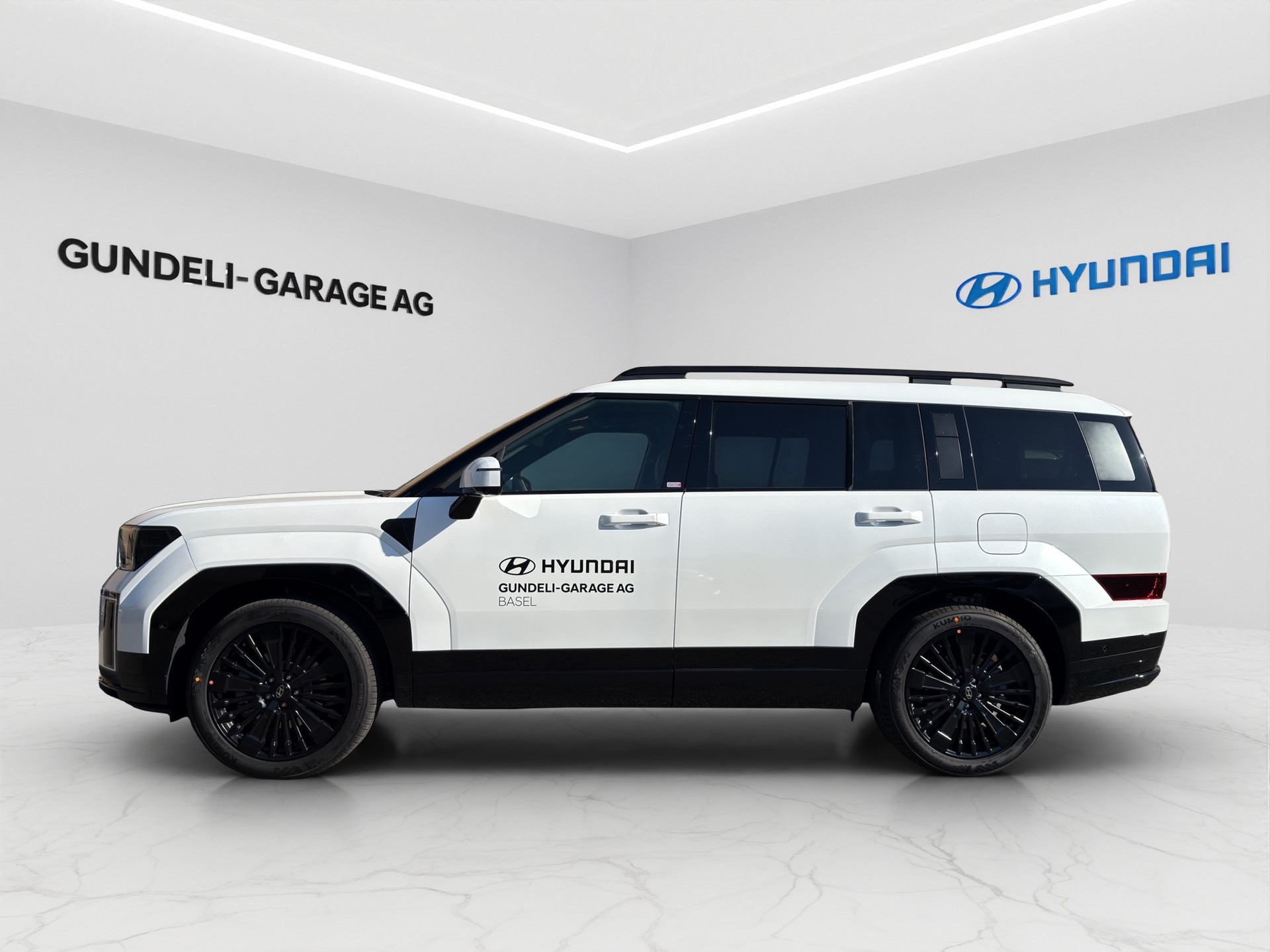 HYUNDAI Santa Fe 1.6 T-GDi HEV Calligraphy 4WD Automatic-image-2