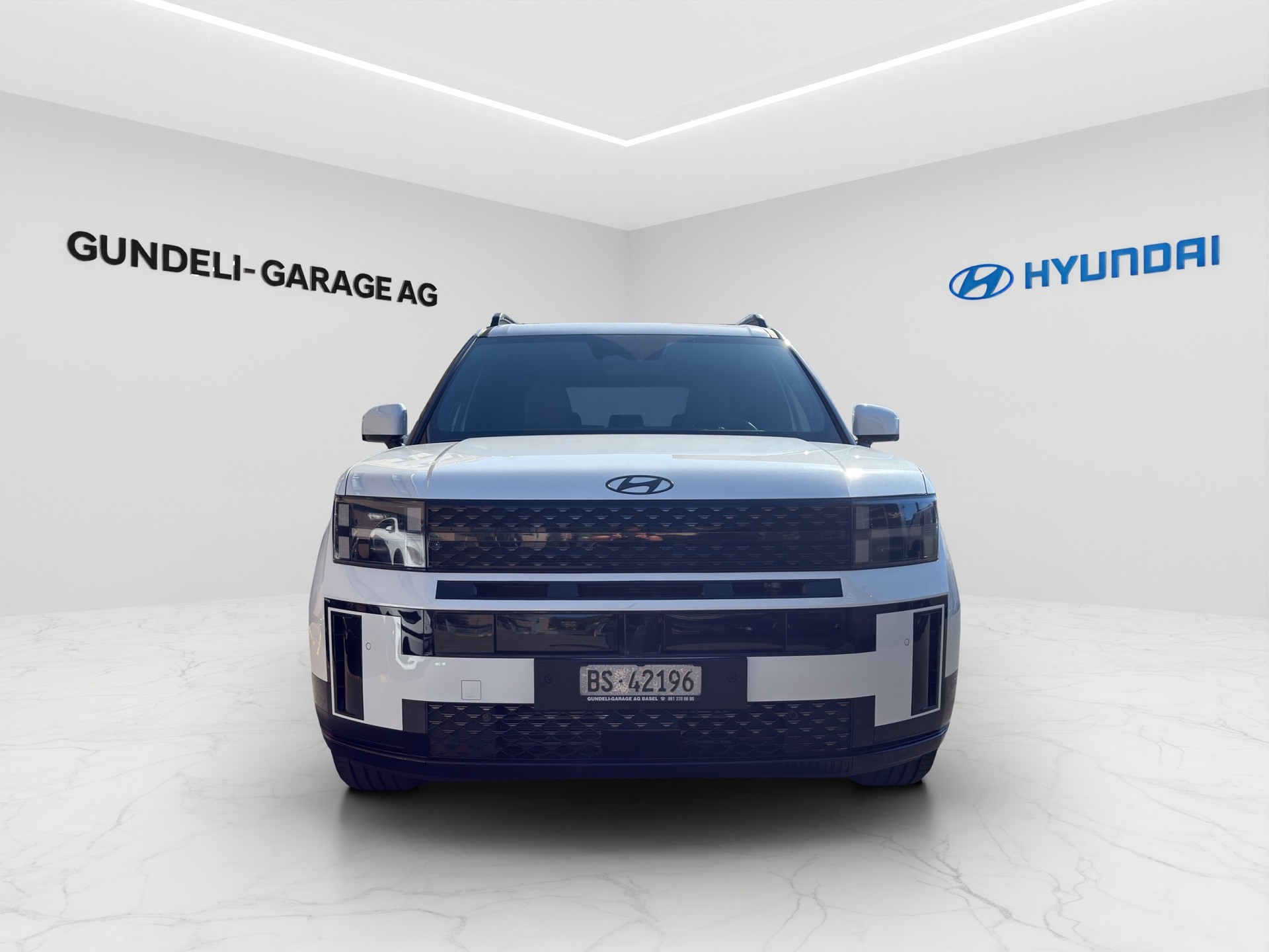 HYUNDAI Santa Fe 1.6 T-GDi HEV Calligraphy 4WD Automatic-image-1