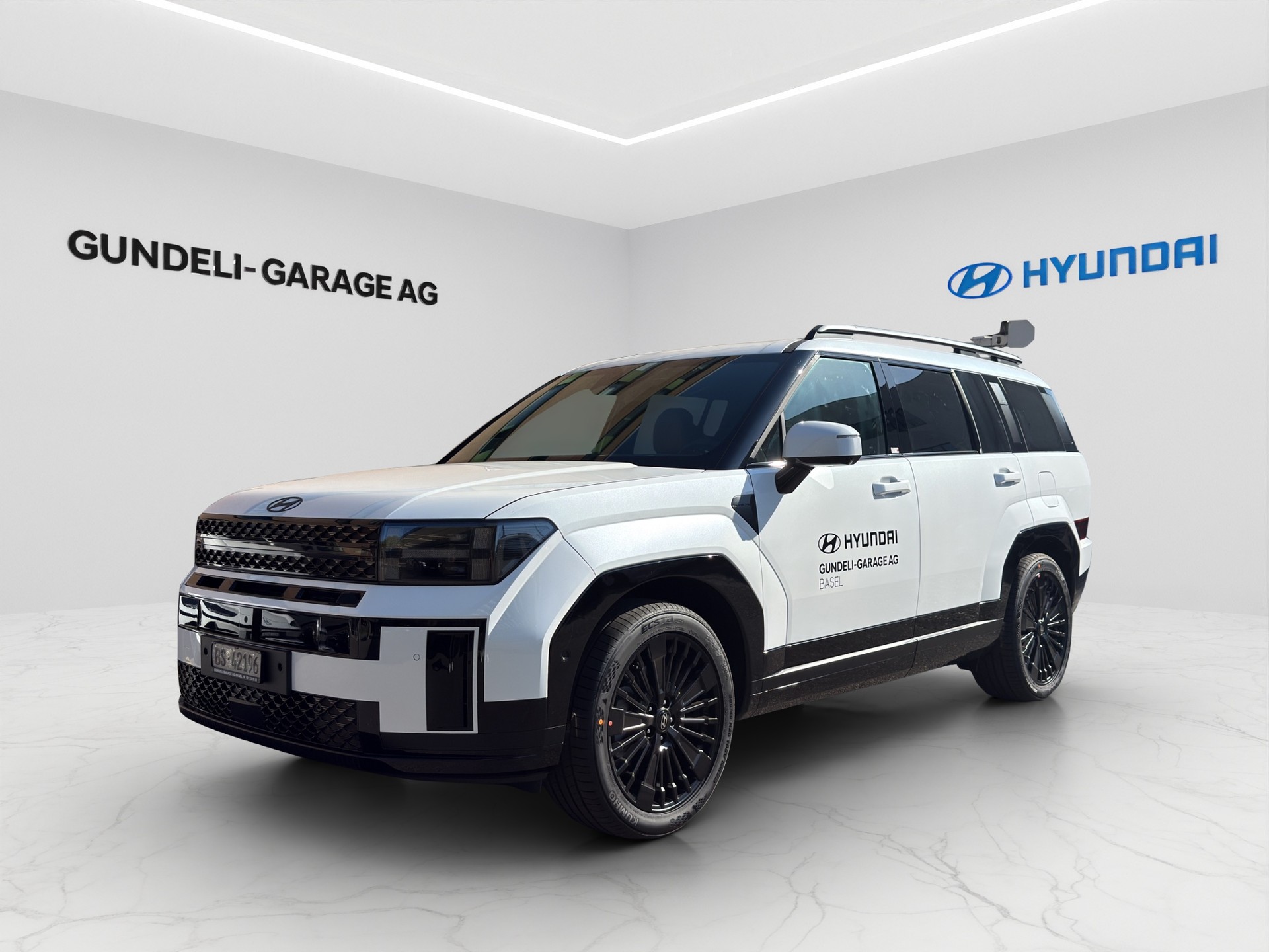 HYUNDAI Santa Fe 1.6 T-GDi HEV Calligraphy 4WD Automatic-image-0
