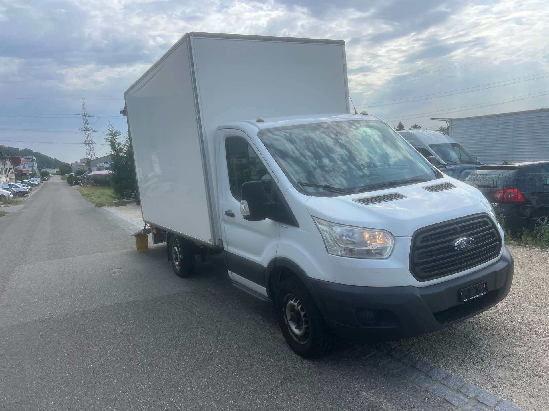FORD Transit 350 L4H1 Ambiente 4WD-image-1