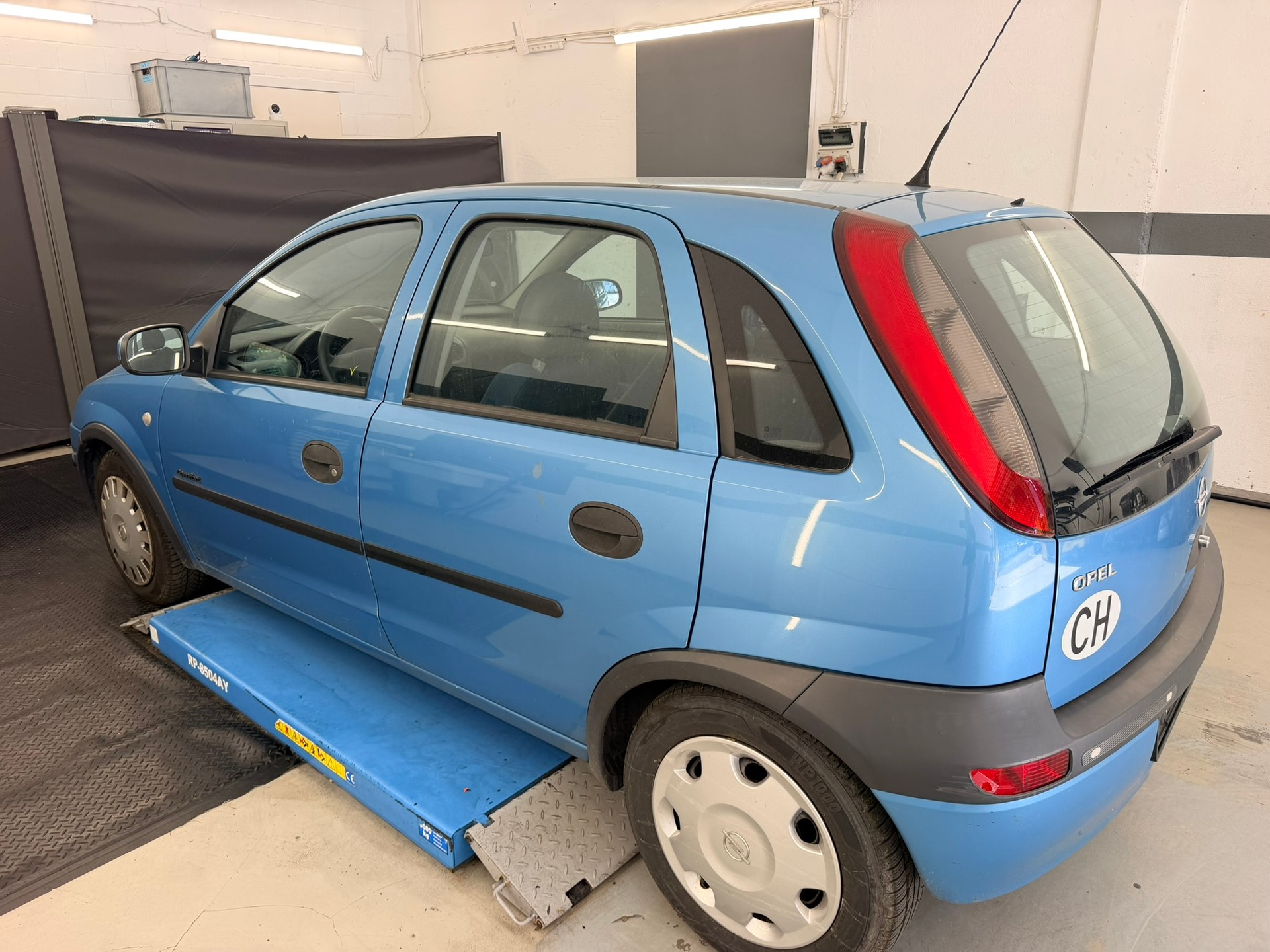 OPEL Corsa 1.2 16V Comfort-image-5