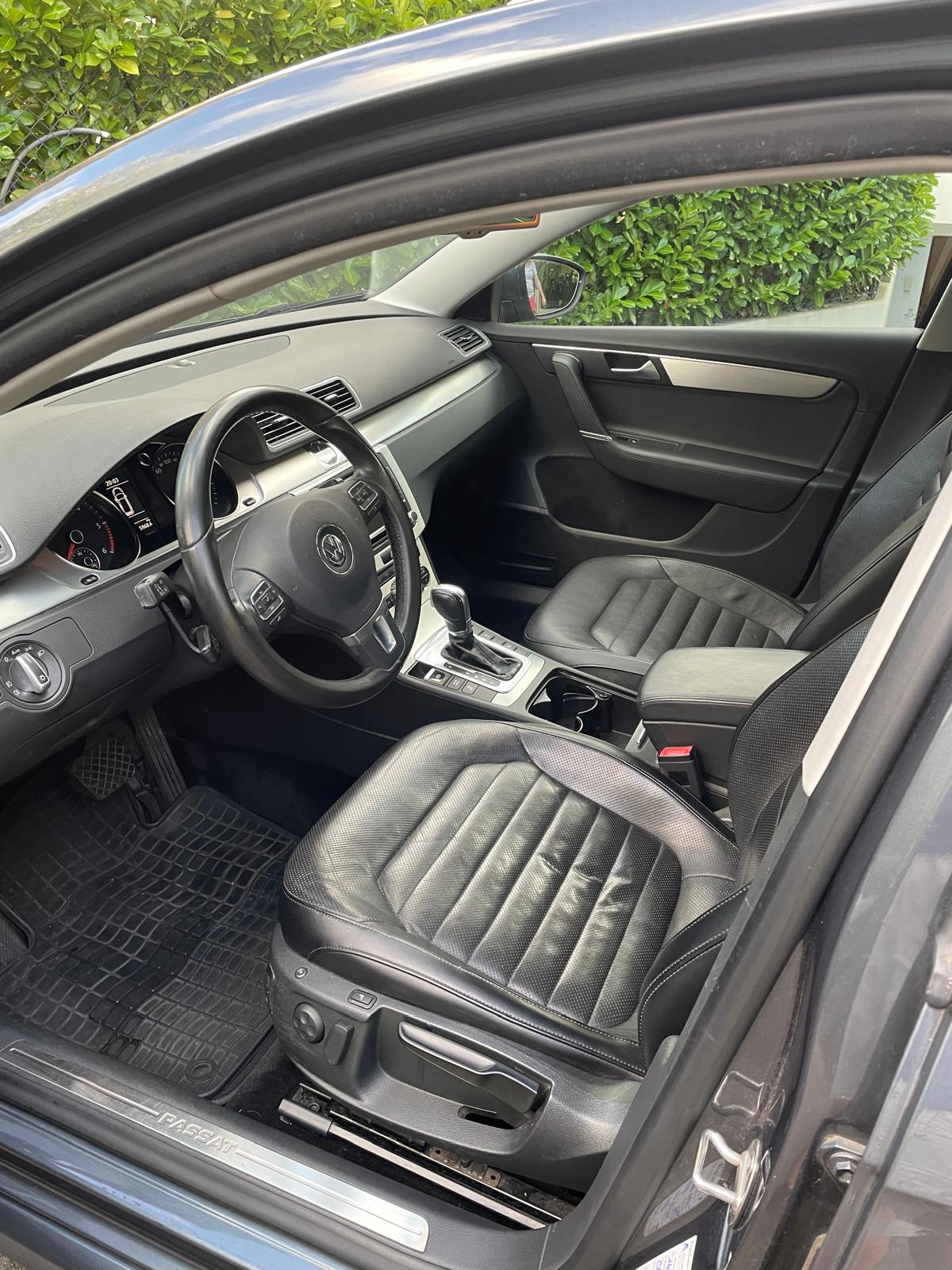 VW 2.0 TDI 170 BlueMT R-Line DSG-image-2