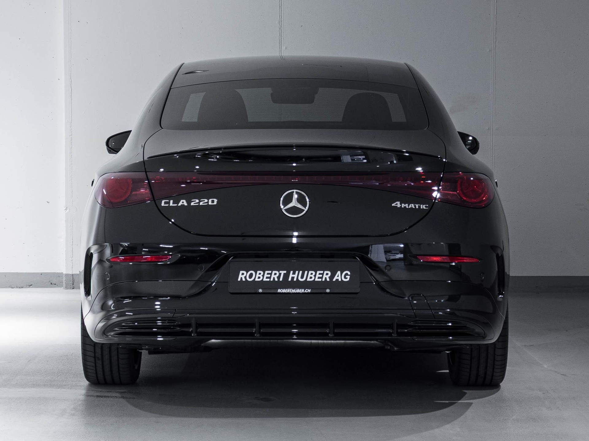 MERCEDES-BENZ CLA 220 4MATIC-image-5