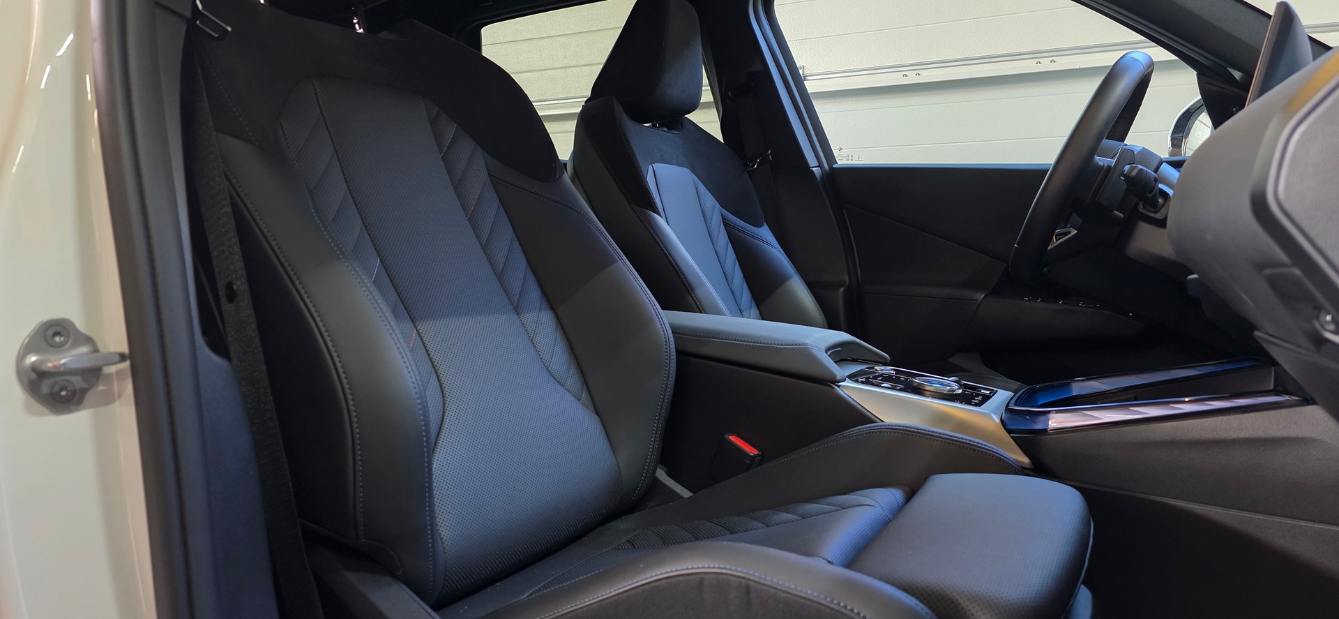 BMW X3 xDrive 20 48V M Sport *Sitz-& Lenkradheizung*Rückfahrkamera*CarPlay&AndroidAuto*Harman/Kardon*Anhängerkupplung*-image-26