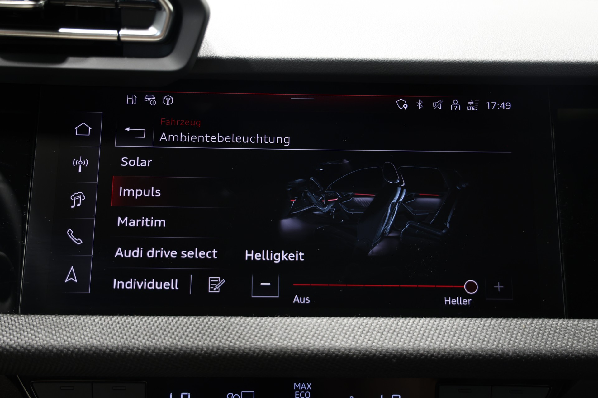 AUDI S3 Limousine TFSI quattro S-tronic *Akrapovic*Carbon Exterieur*-image-31