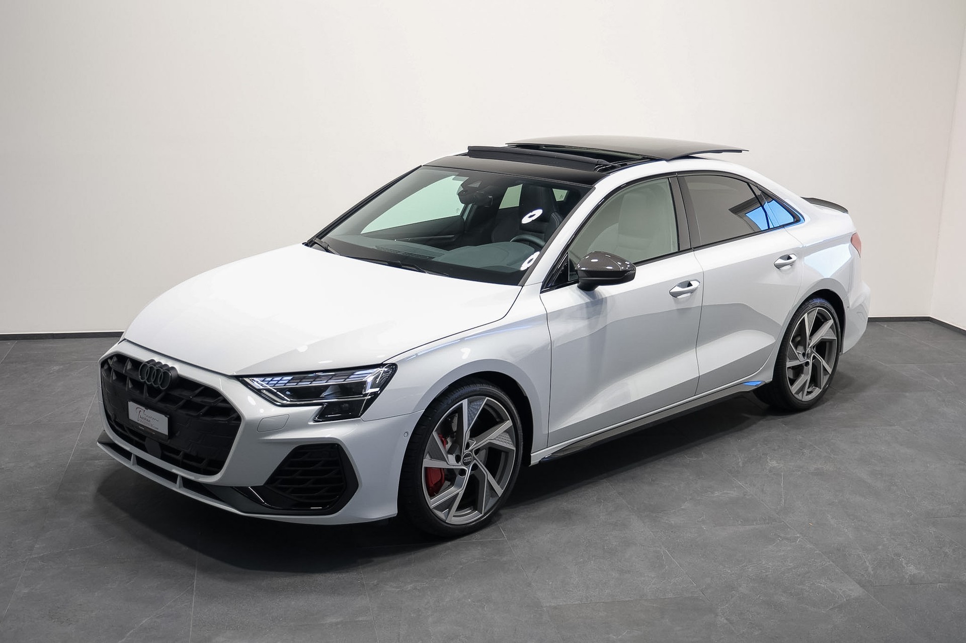 AUDI S3 Limousine TFSI quattro S-tronic *Akrapovic*Carbon Exterieur*-image-3