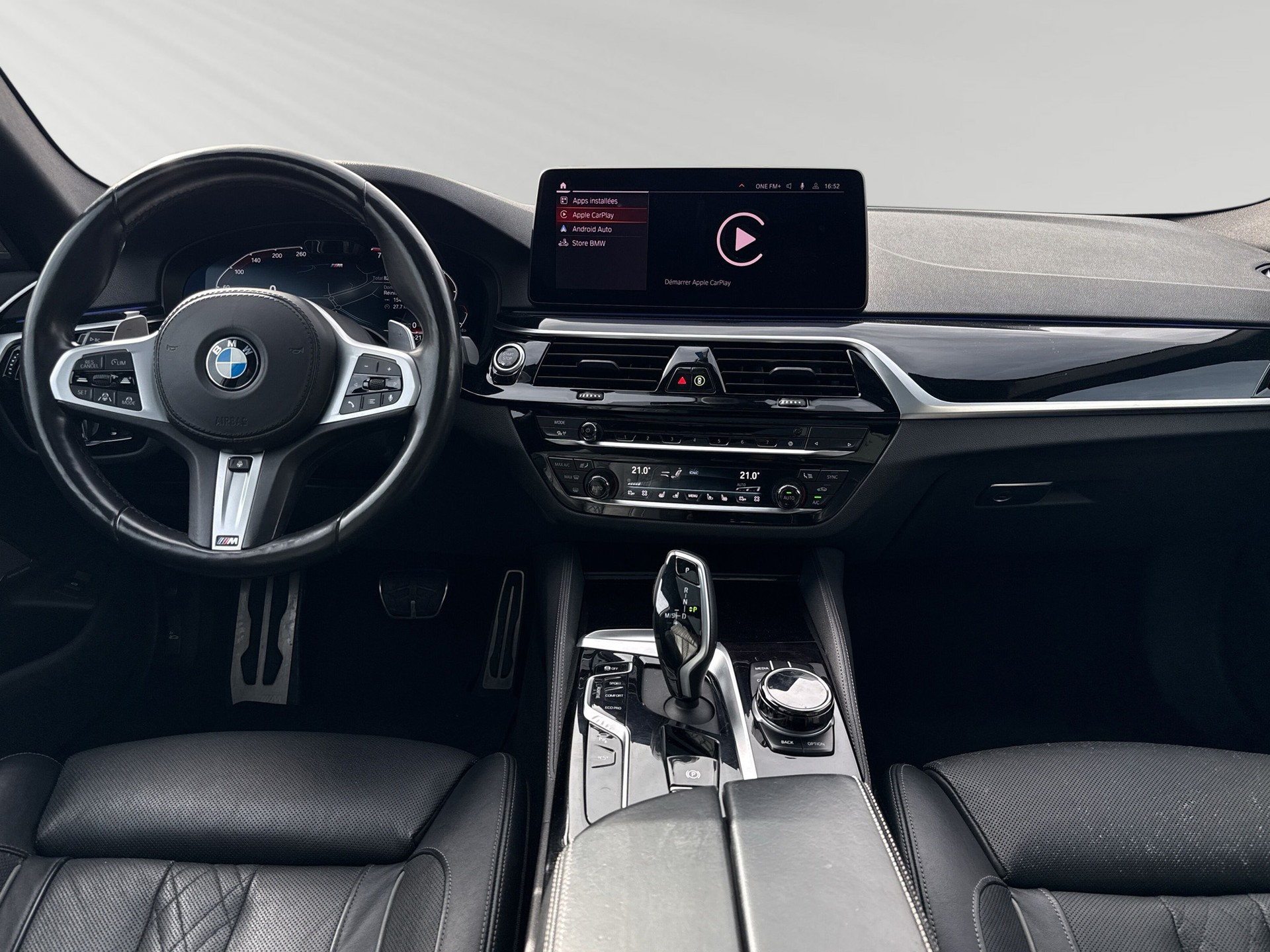 BMW 540i xDrive 48V Touring Pure M Sport Steptronic-image-5