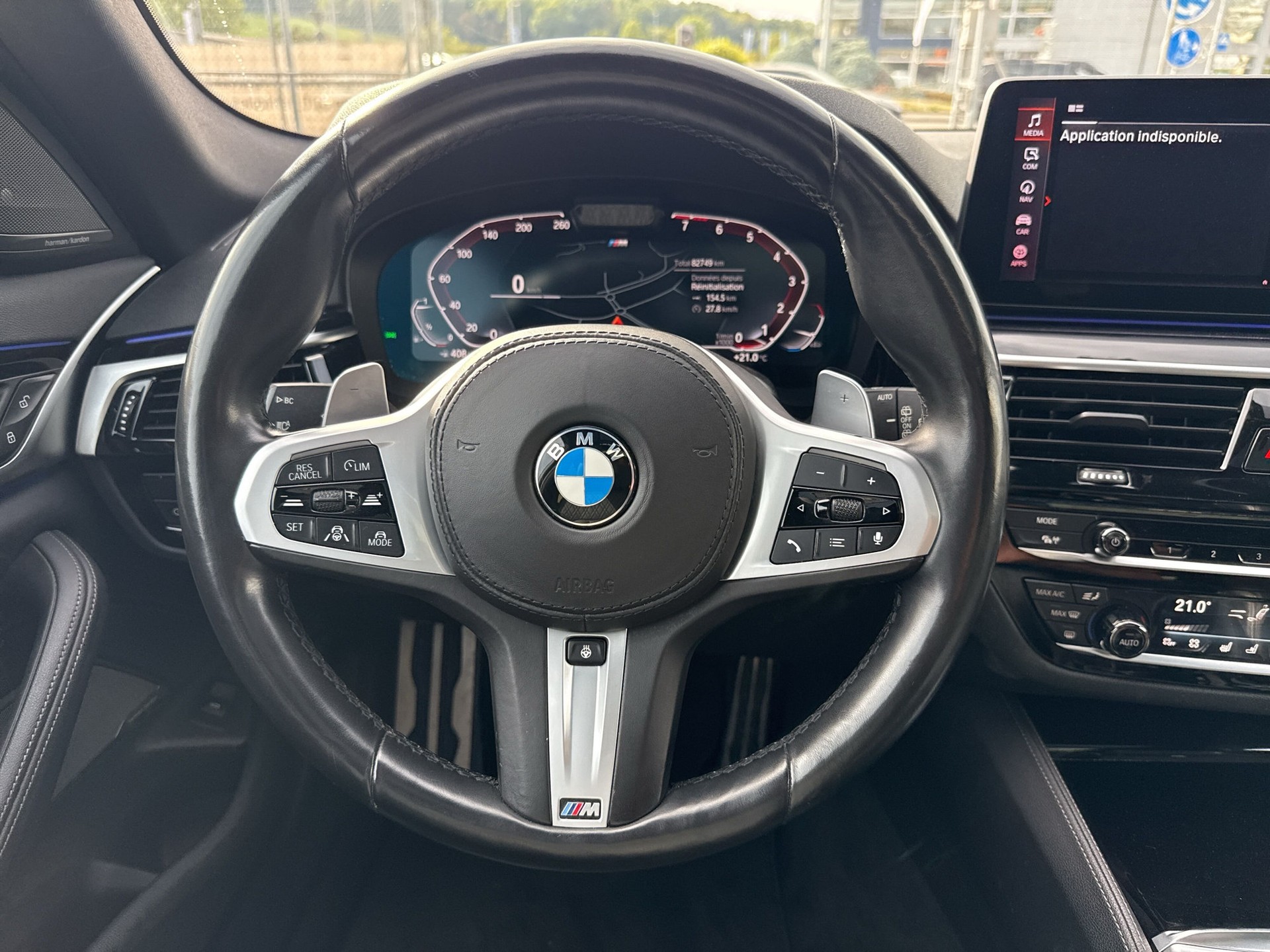 BMW 540i xDrive 48V Touring Pure M Sport Steptronic-image-11