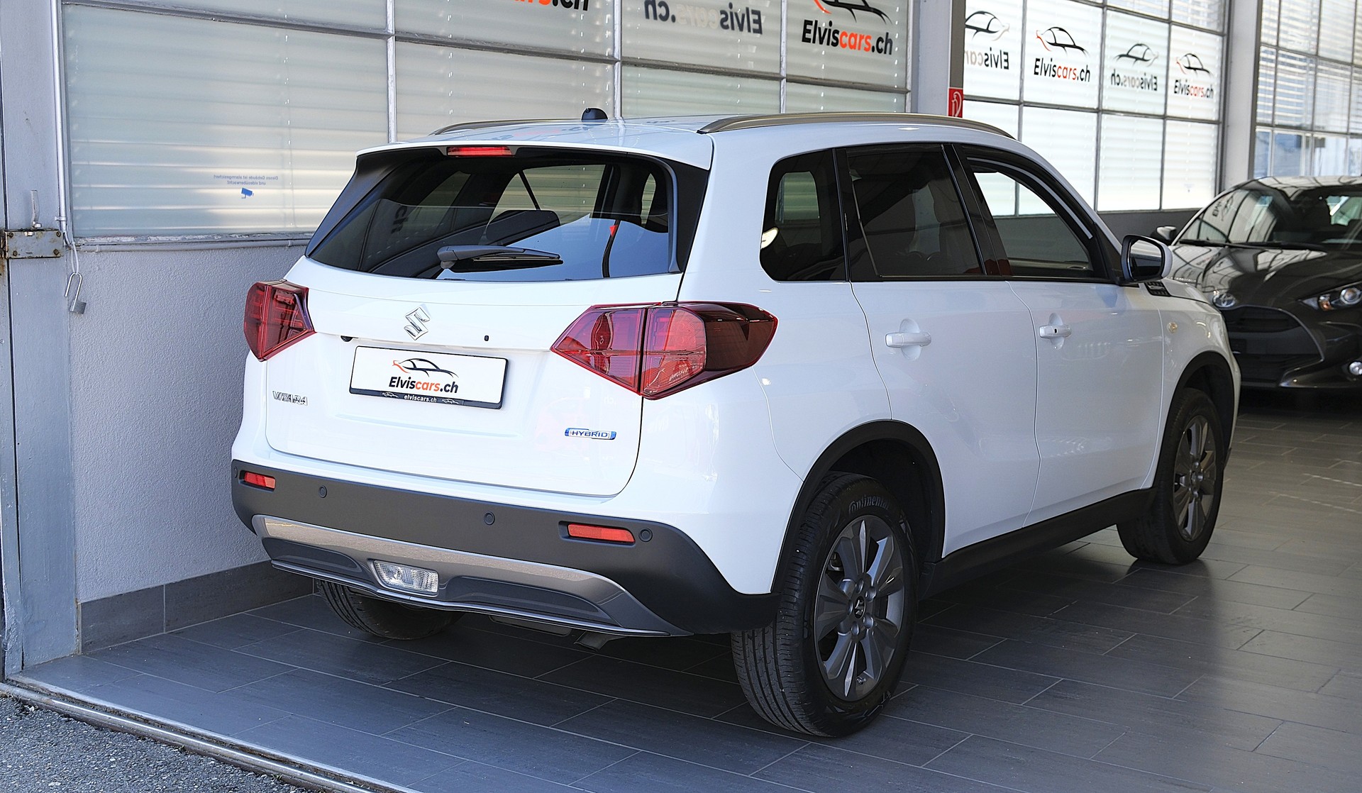 SUZUKI Vitara 1.4 Boosterjet Compact + 4x4 Hybrid Automatic-image-25