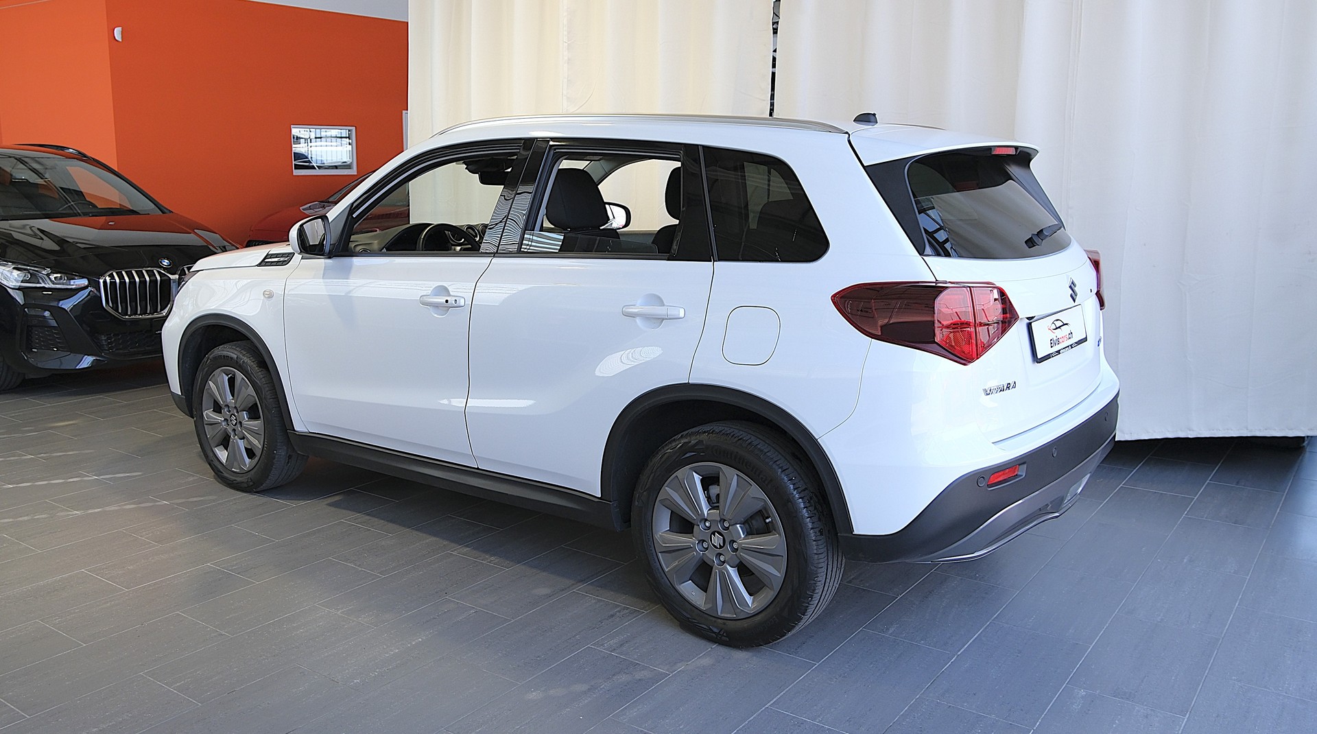 SUZUKI Vitara 1.4 Boosterjet Compact + 4x4 Hybrid Automatic-image-10