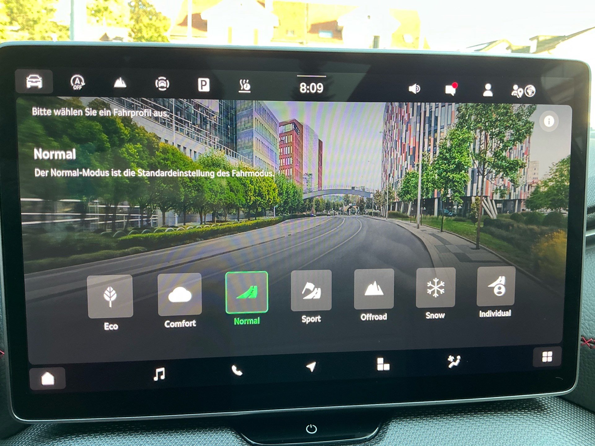 SKODA Kodiaq 2.0 TSI 265 PS 4x4 RS *** TOP AUSSTATTUNG MIT HEAD UP DISPLAY & ANHÄNGERKUPPLUNG ***-image-15