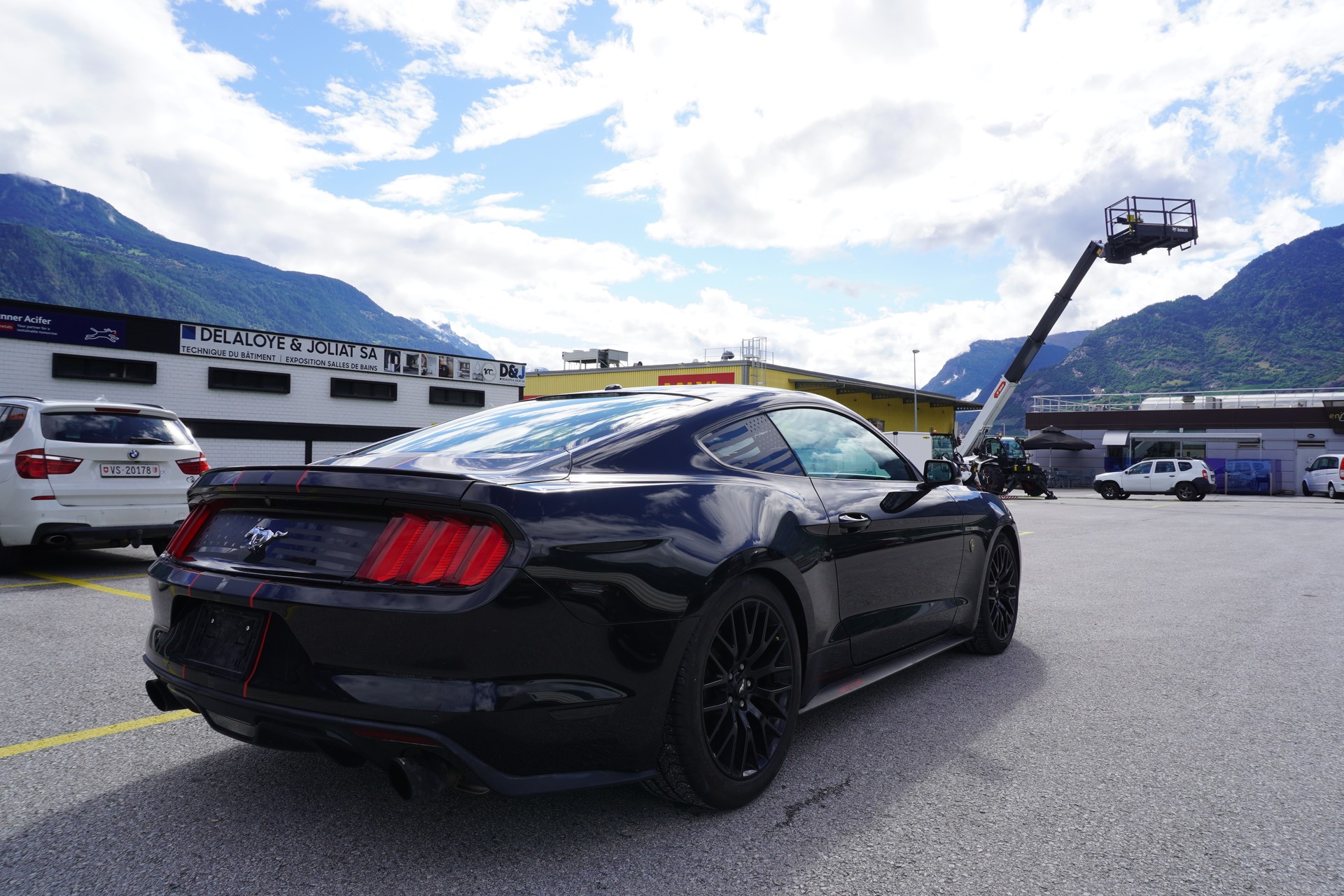 FORD Mustang Fastback 2.3-image-2