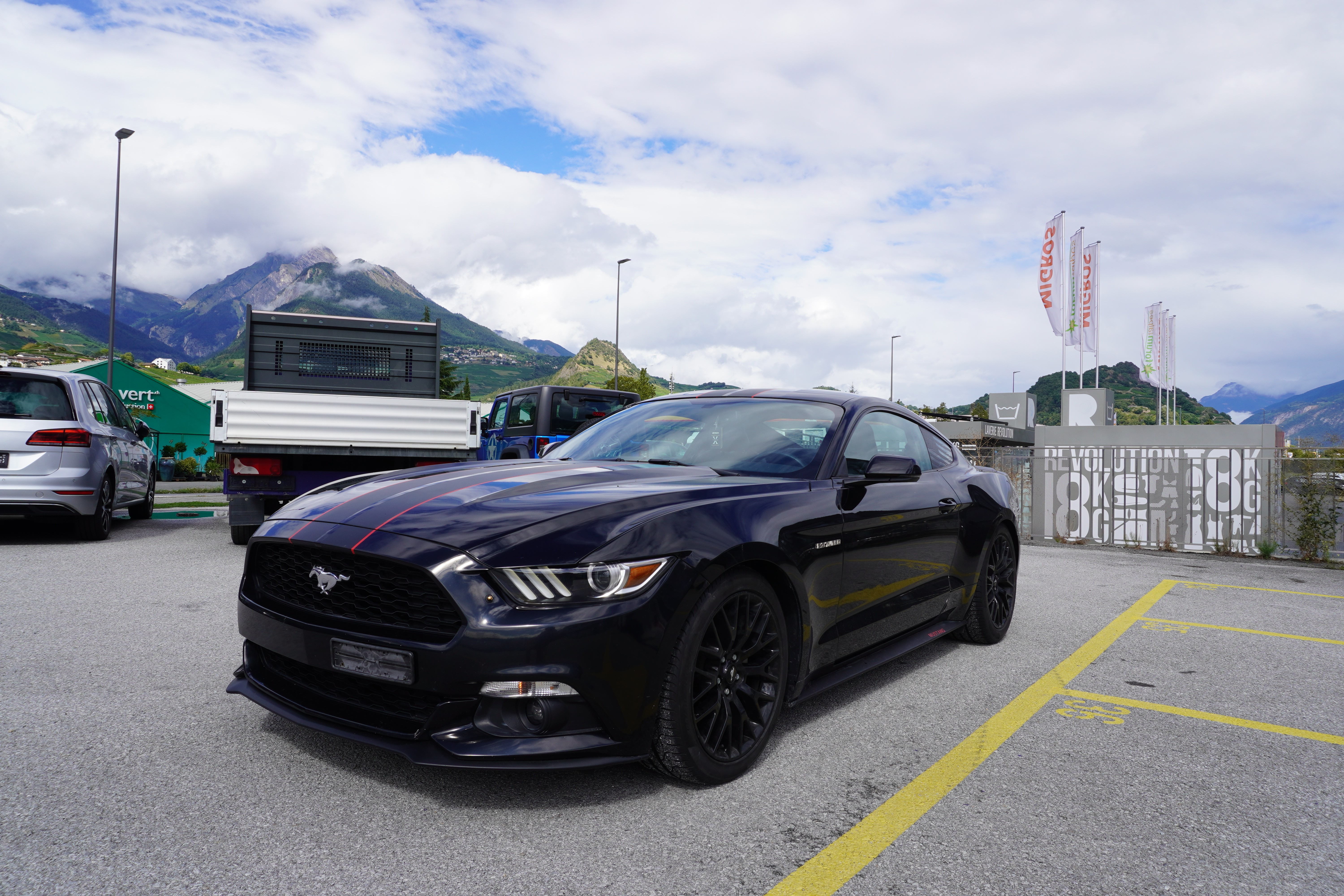 Car photo