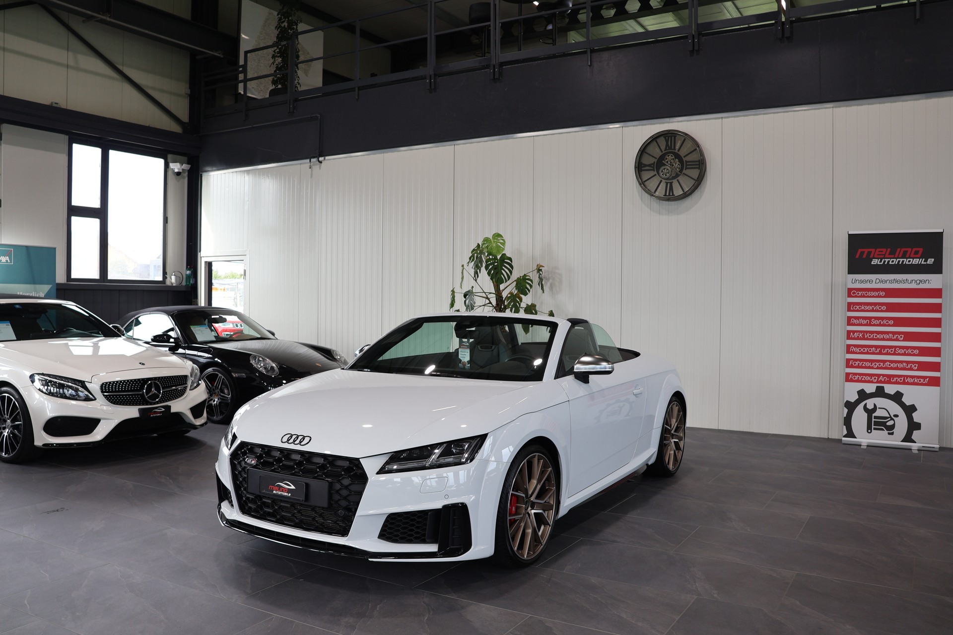AUDI TT Roadster TTS S-tronic quattro-image-1