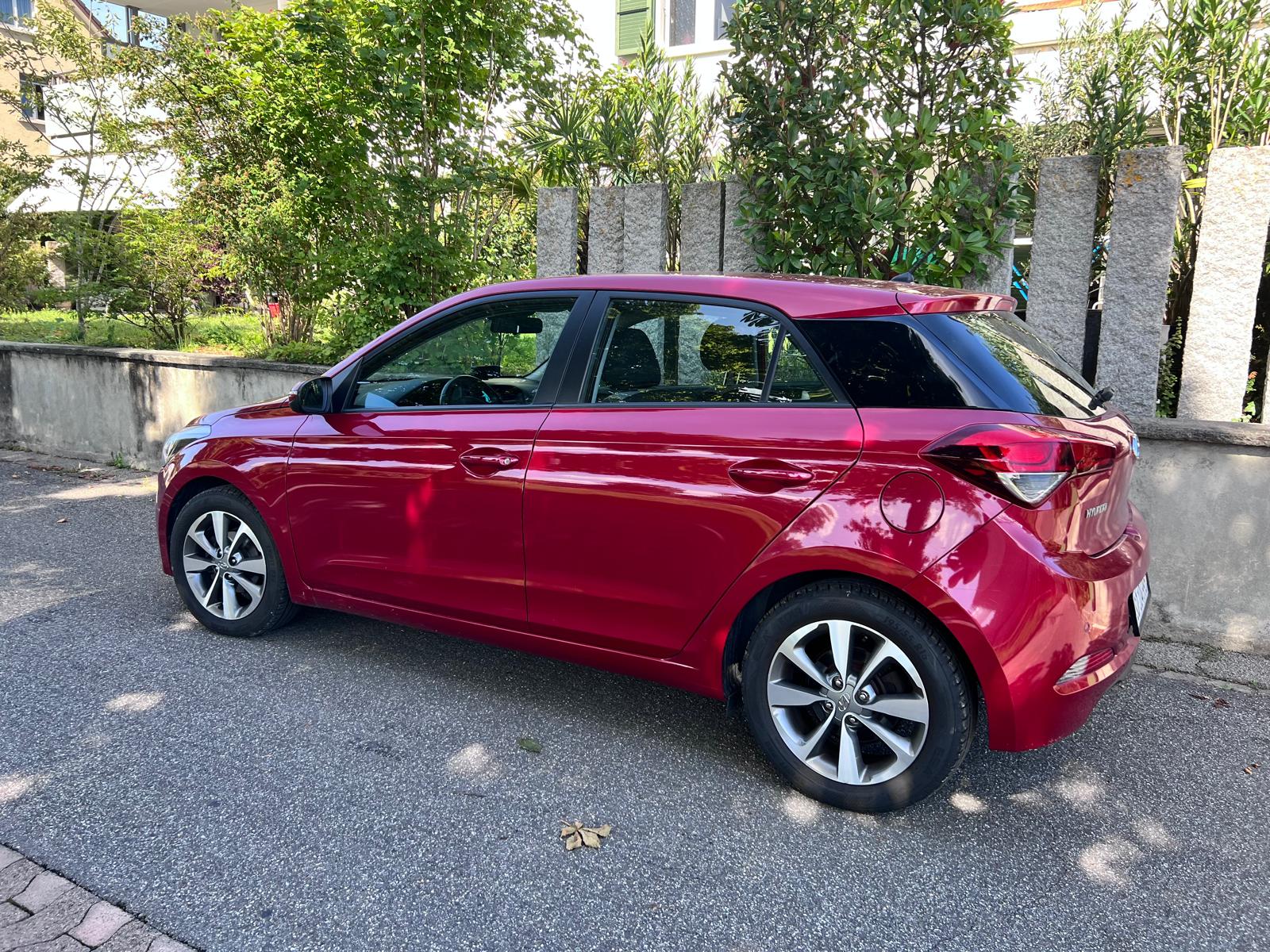 HYUNDAI 1.4 Amplia-image-0