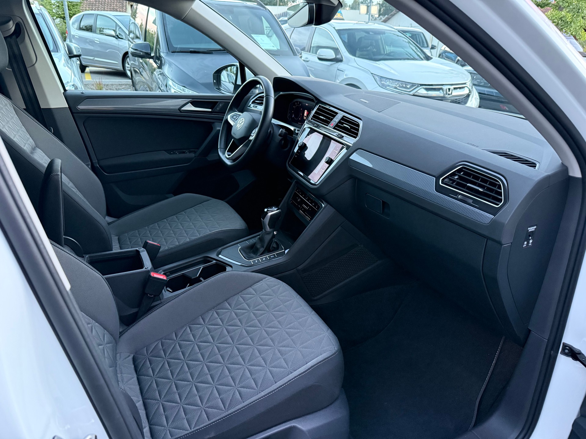 VW Tiguan 1.5TSI Evo Life DSG-image-8