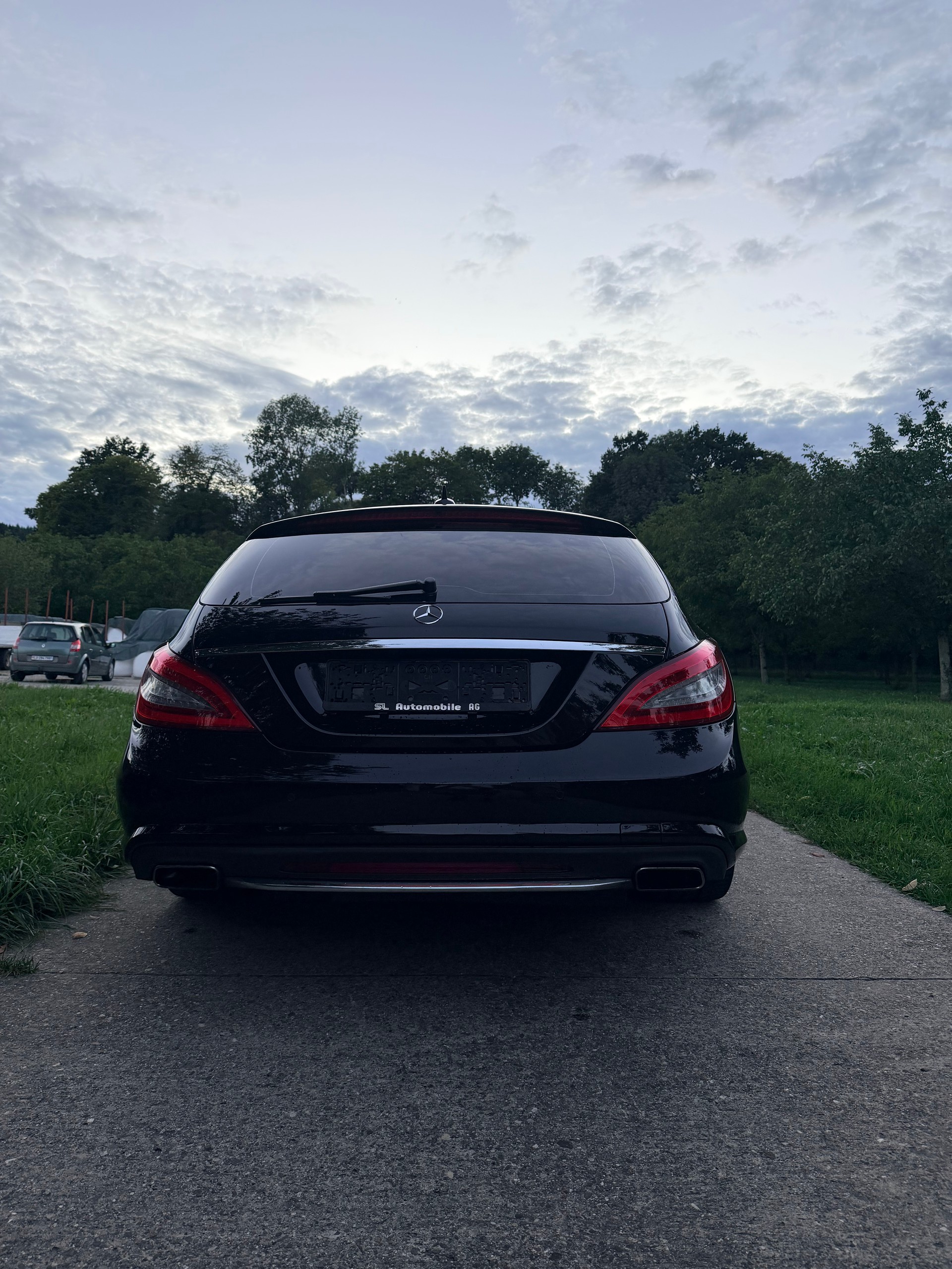 MERCEDES-BENZ CLS 350 CDI BlueEF 4matic-image-6