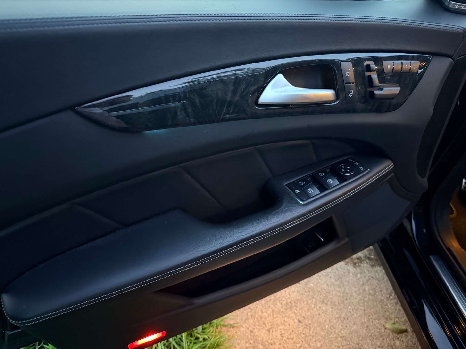 MERCEDES-BENZ CLS 350 CDI BlueEF 4matic-image-13