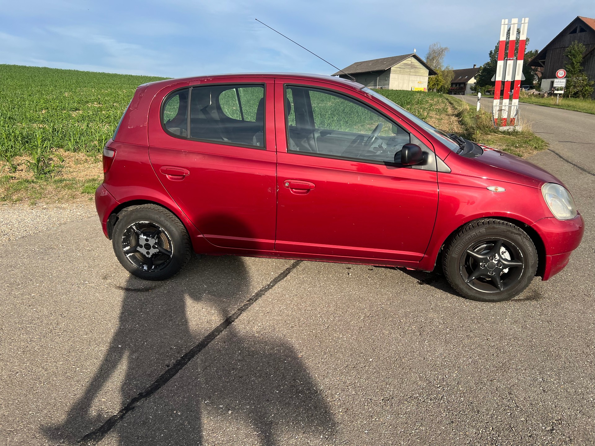 TOYOTA Yaris 1.3 Linea Sol-image-2