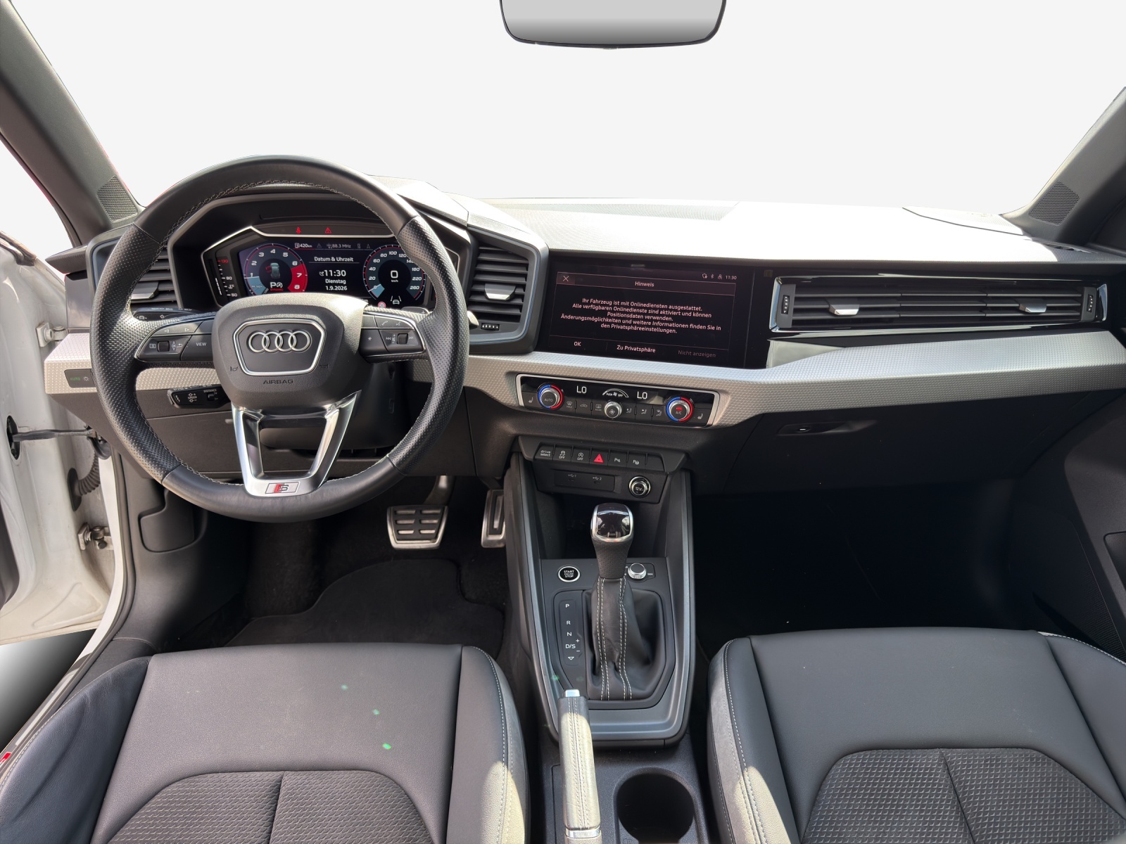 AUDI A1 Sportback 40 TFSI S Line S-tronic-image-8