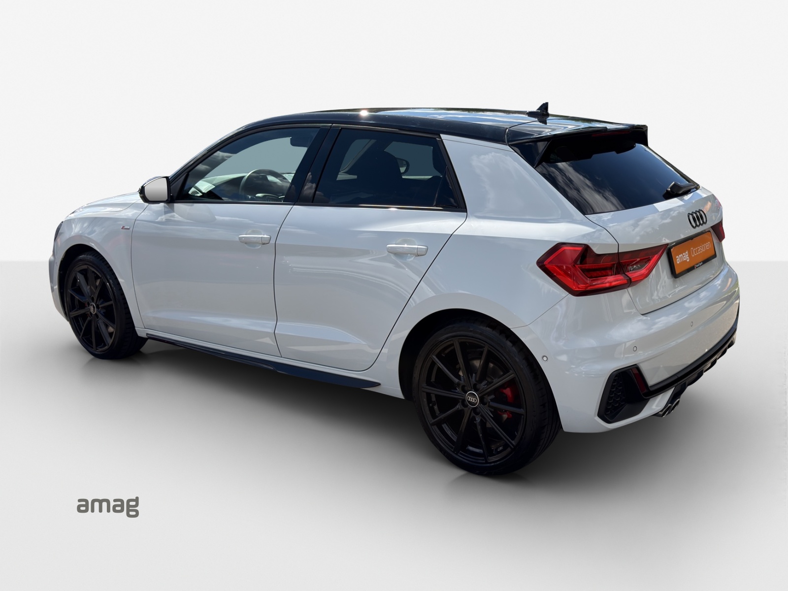 AUDI A1 Sportback 40 TFSI S Line S-tronic-image-2