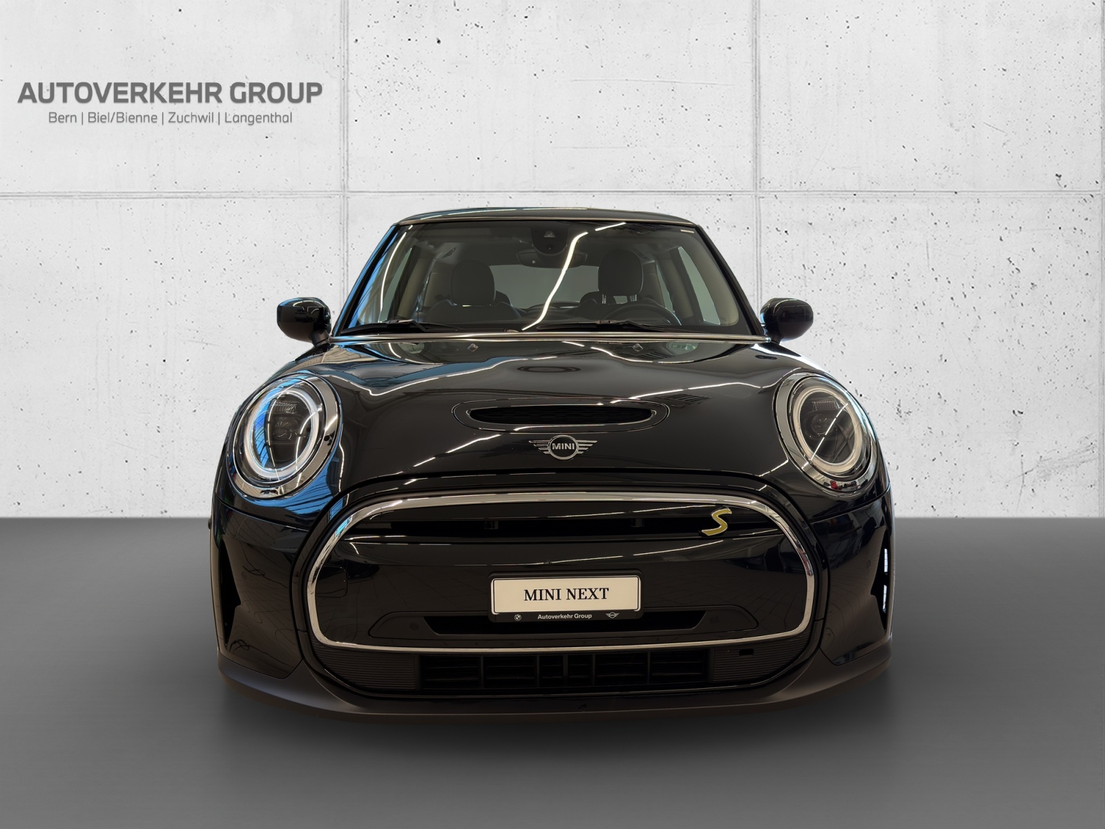 MINI Cooper SE-image-2