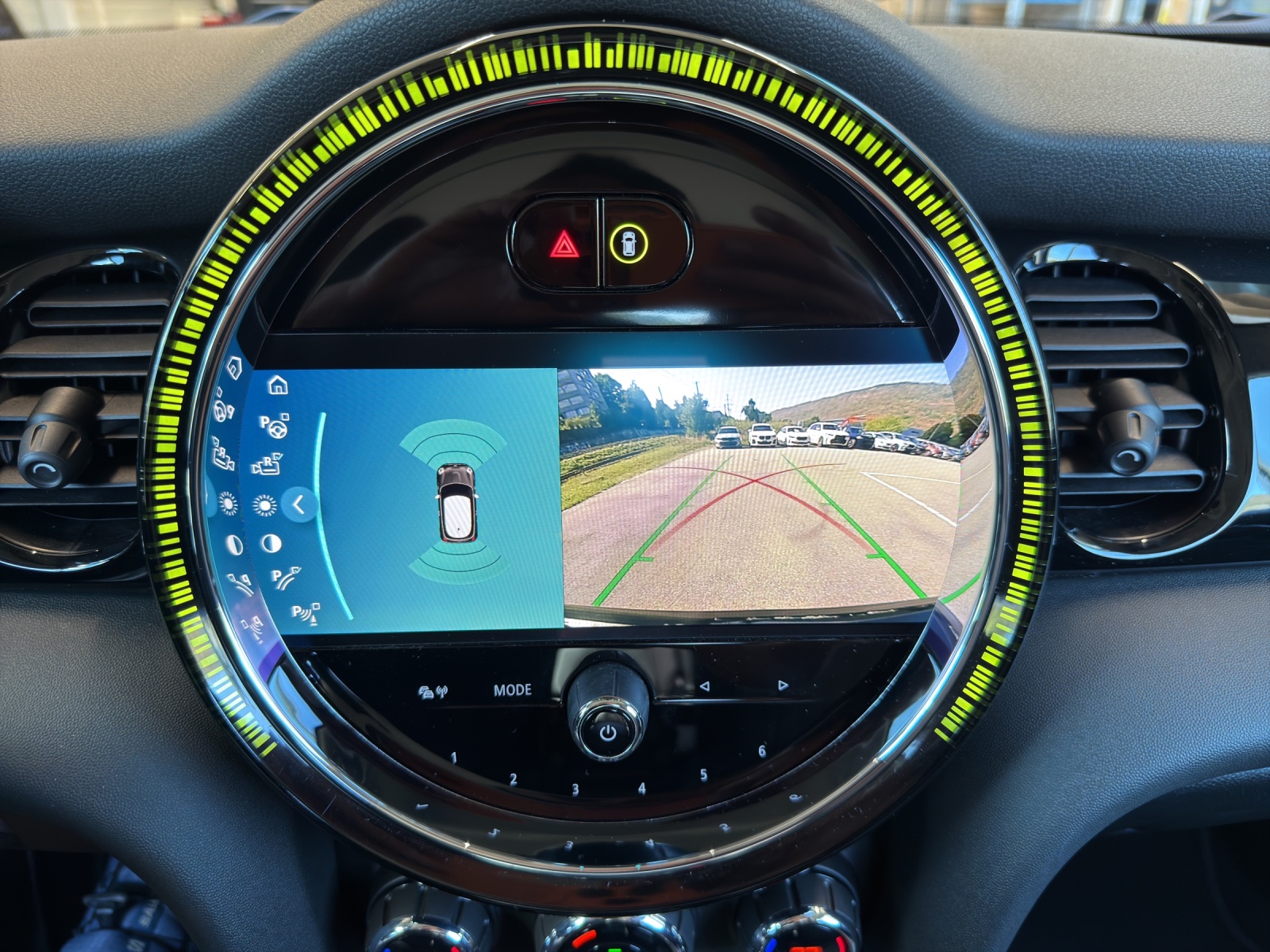 MINI Cooper SE-image-18