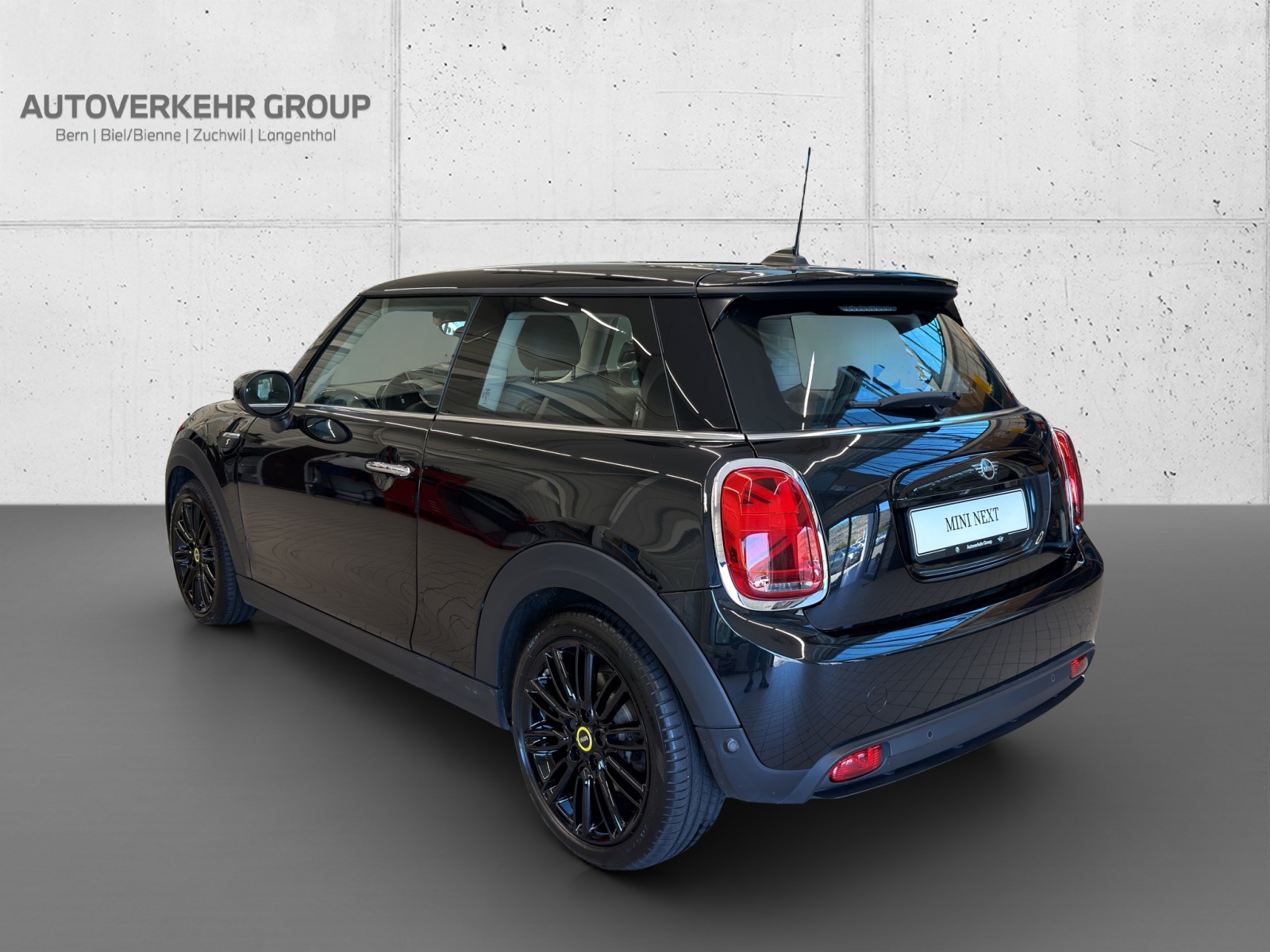 MINI Cooper SE-image-4