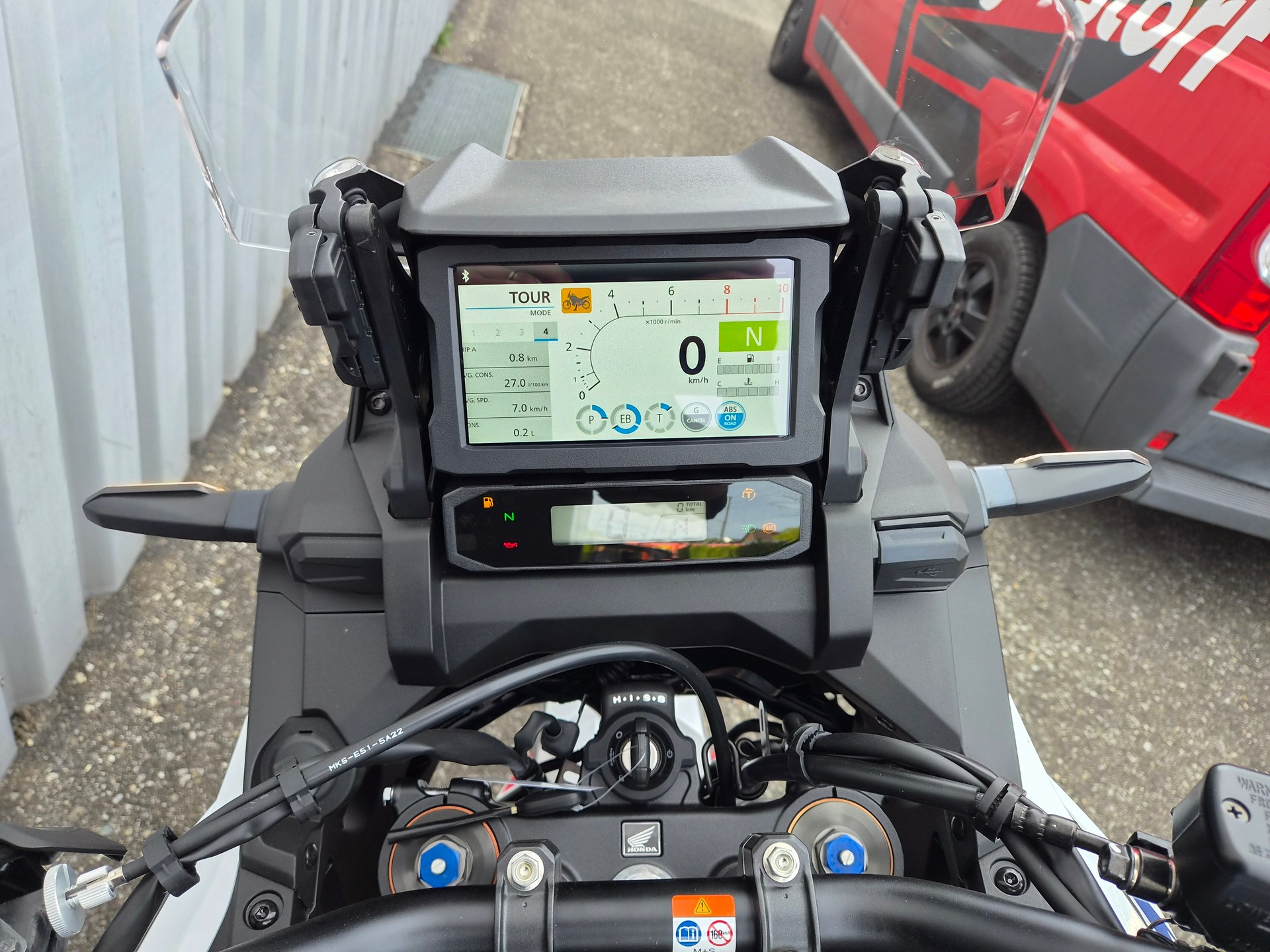 HONDA CRF 1100 DCT Africa Twin-image-10