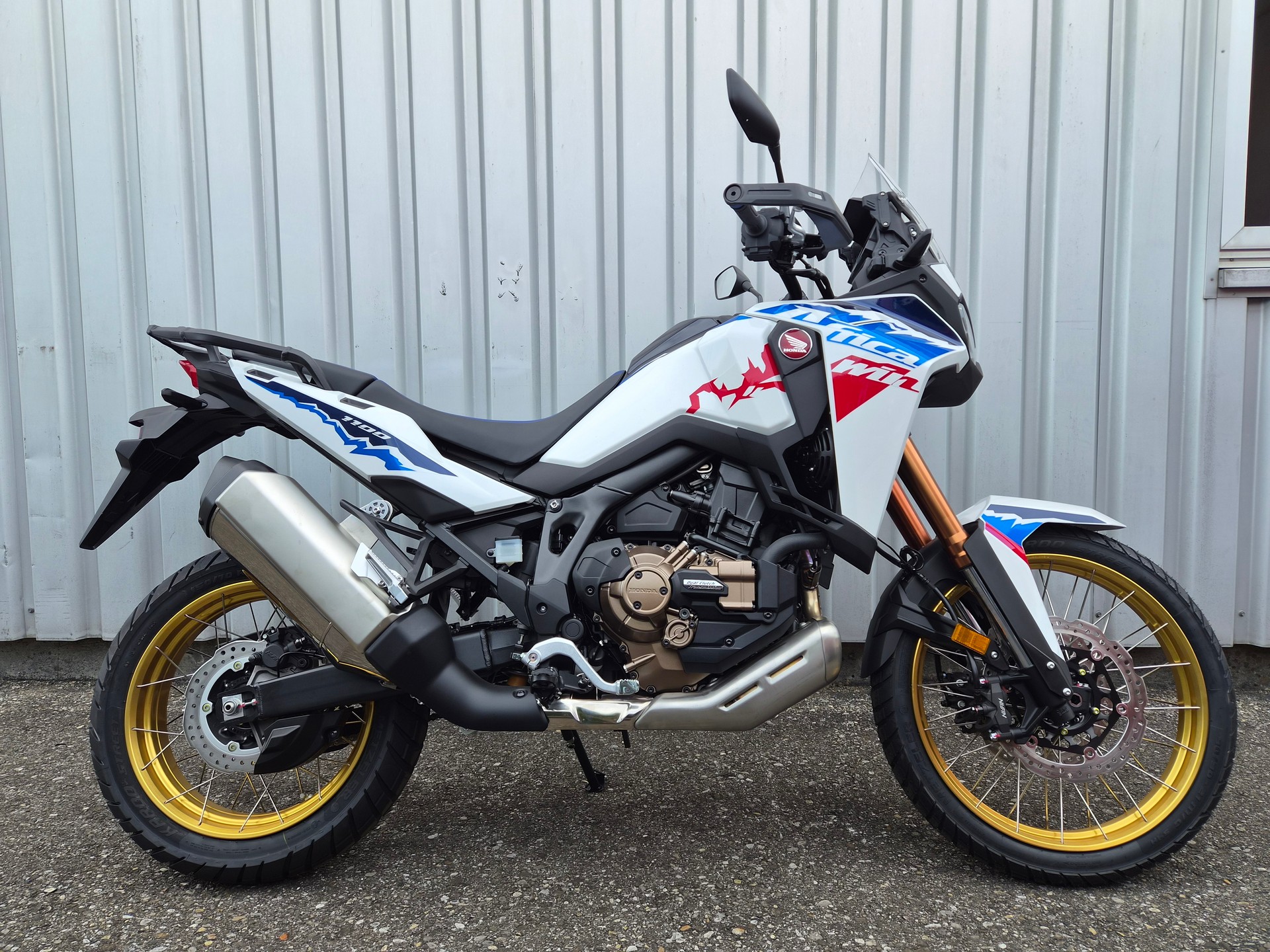 HONDA CRF 1100 DCT Africa Twin-showroom-element-1