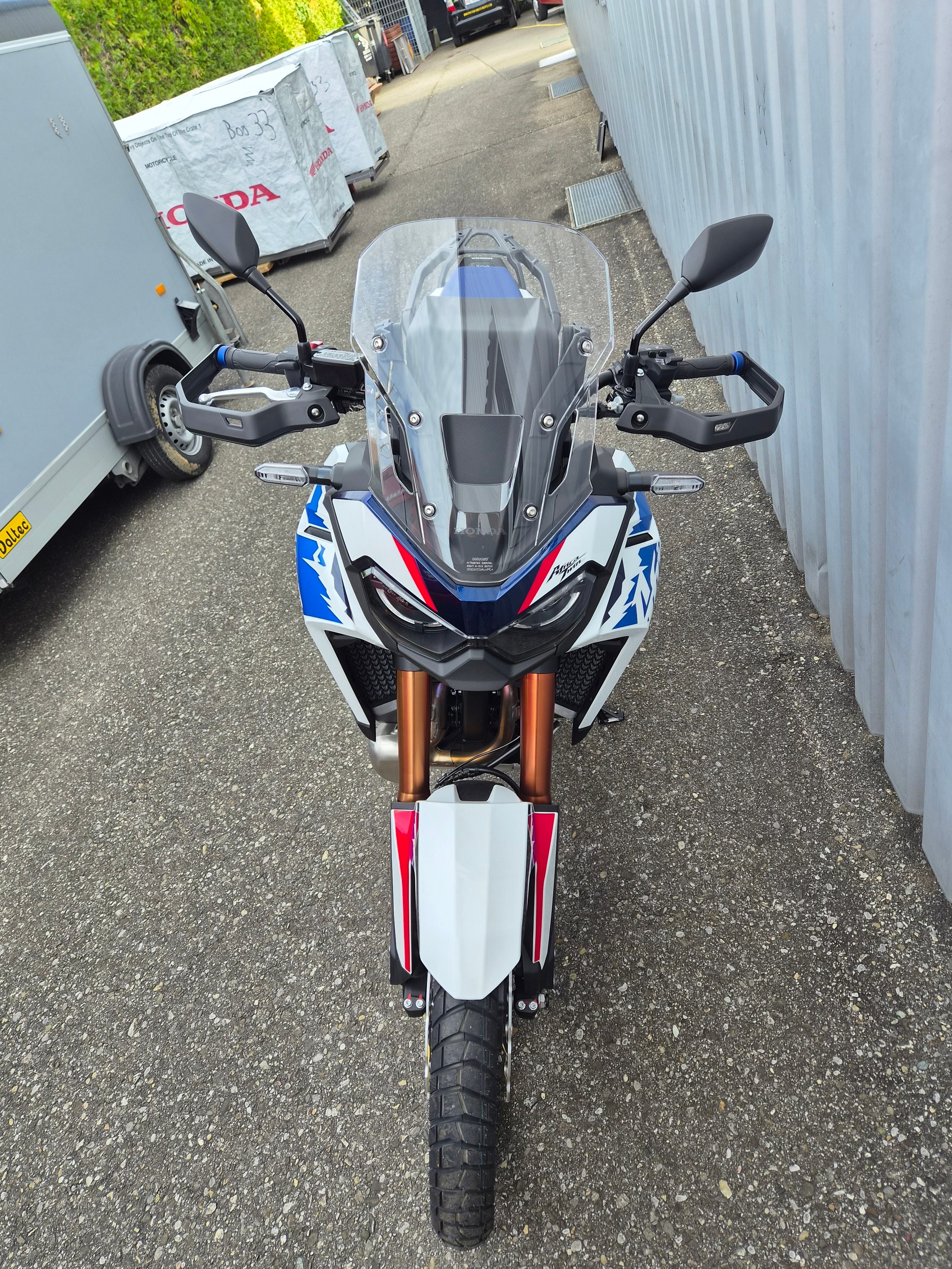 HONDA CRF 1100 DCT Africa Twin-image-4