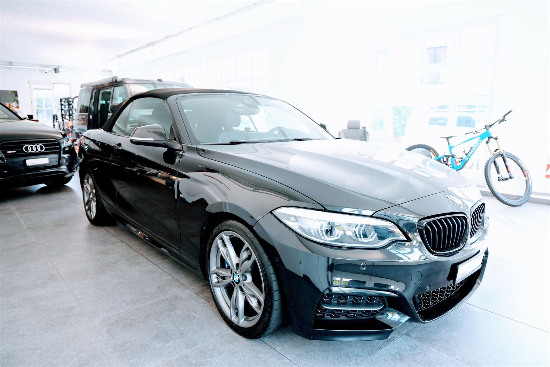 BMW M240i xDrive Cabrio LCI-image-7
