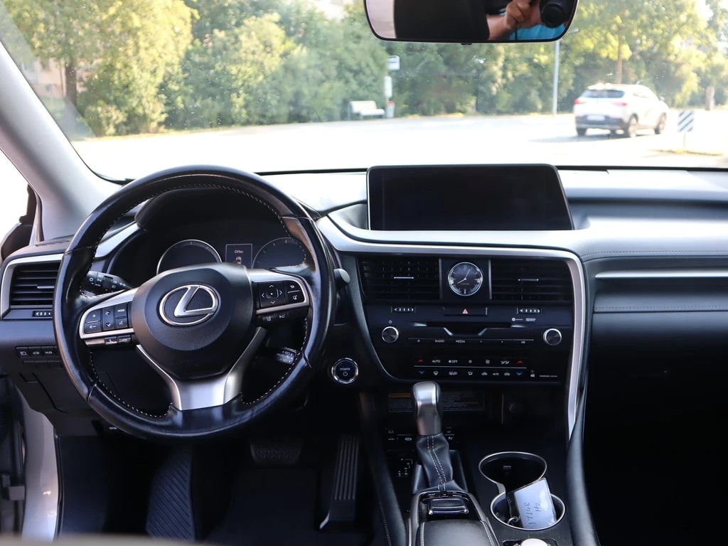 LEXUS RX 450h comfort AWD CVT ** Voll-Leder Ausstattung ** Navi mit RF-kamera ** Frisch ab MFK & Service **-image-9