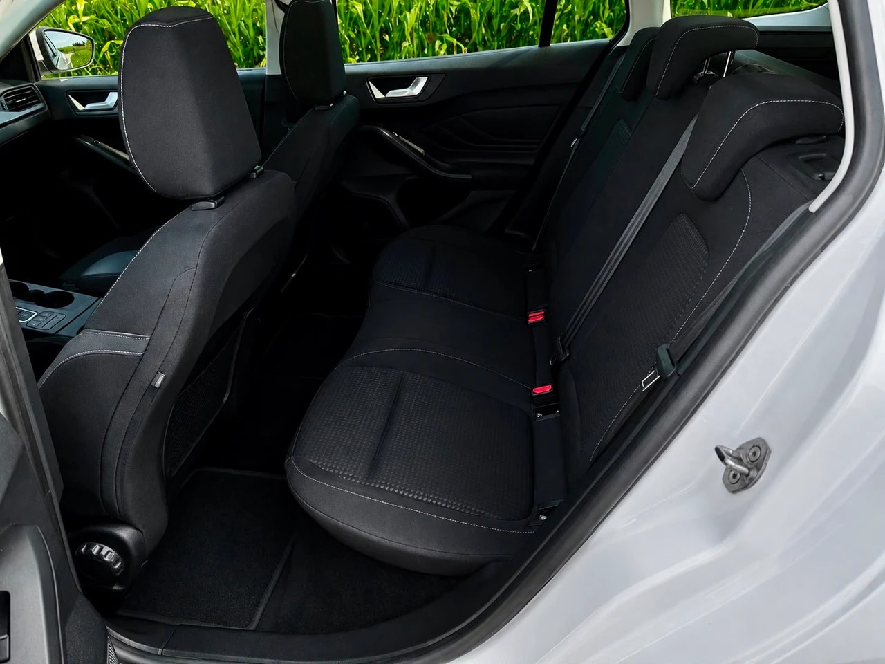 FORD Focus 1.5 TDCi Cool Connect Automatic-image-6
