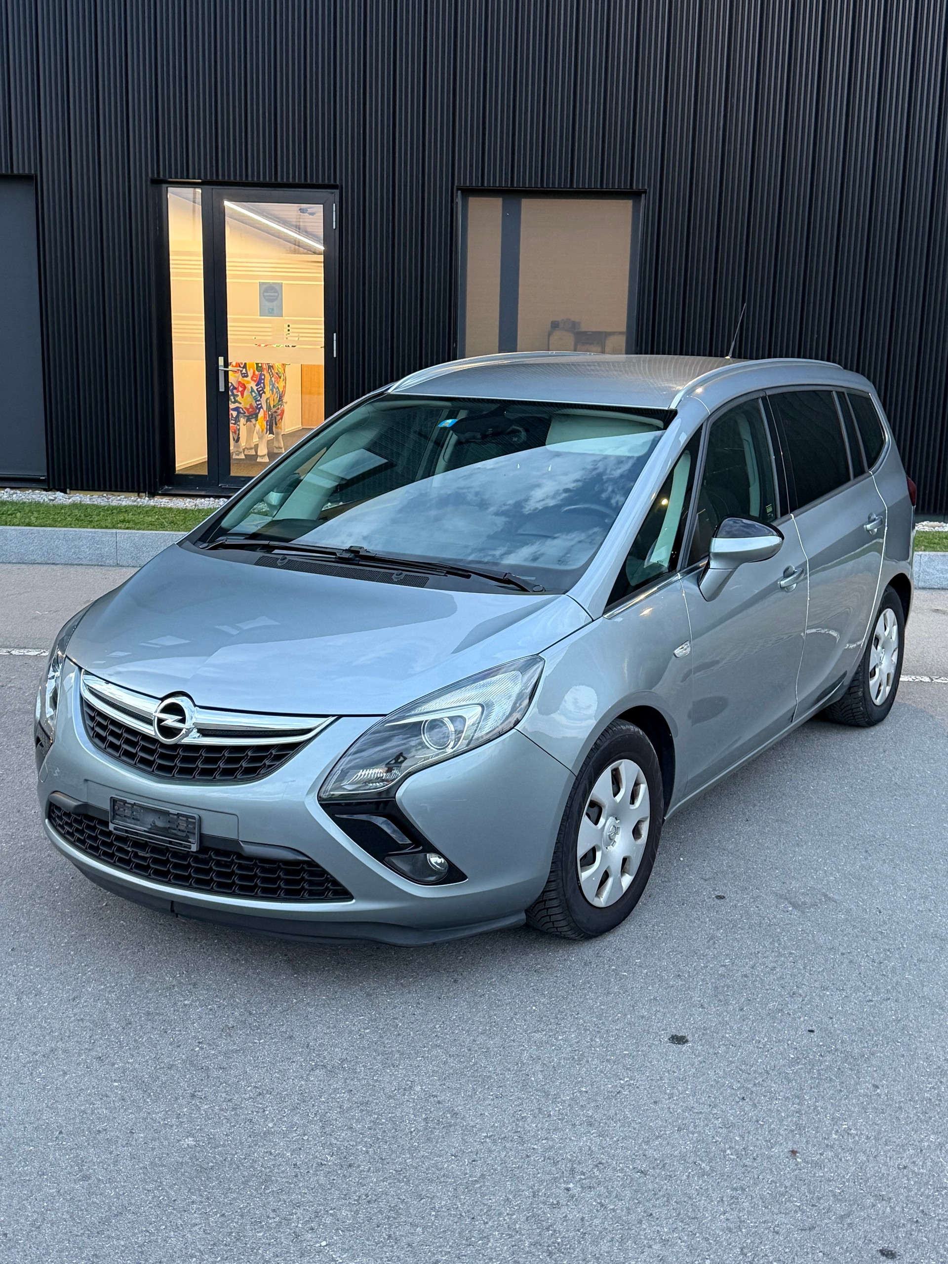 OPEL Zafira Tourer 1.4i 16V Turbo-image-2
