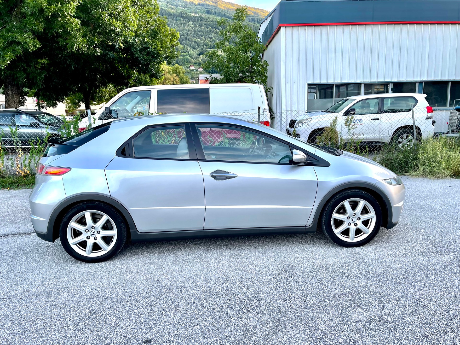 HONDA Civic 1.8i Sport-image-12