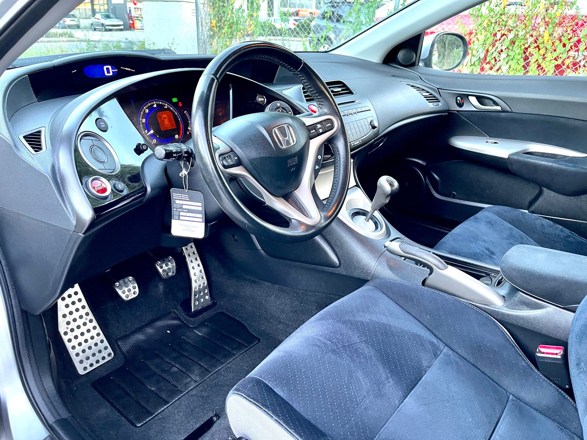 HONDA Civic 1.8i Sport-image-5