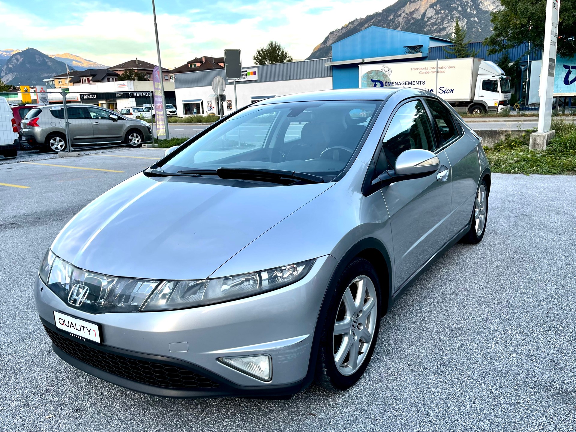 HONDA Civic 1.8i Sport-image-15