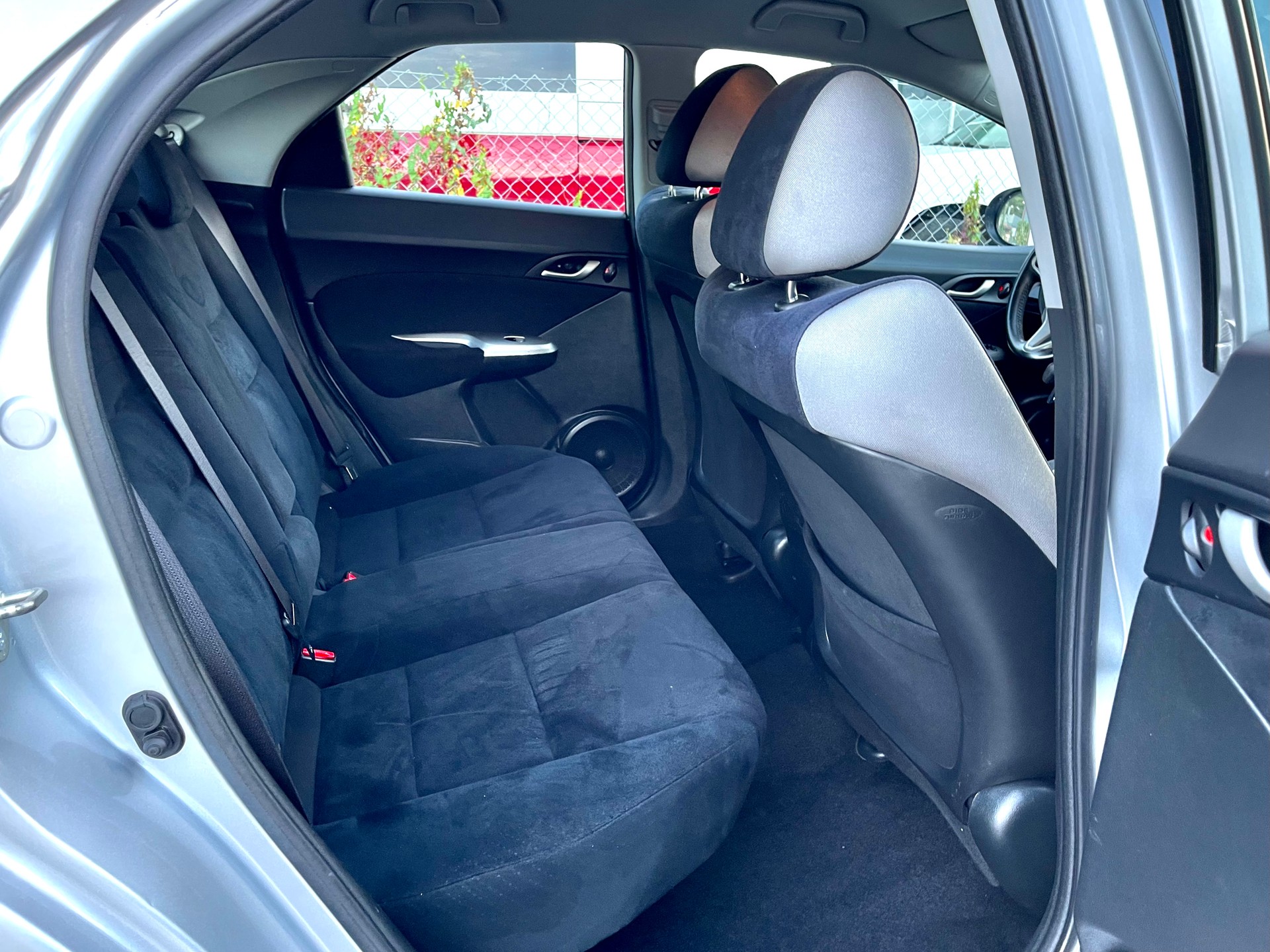 HONDA Civic 1.8i Sport-image-10