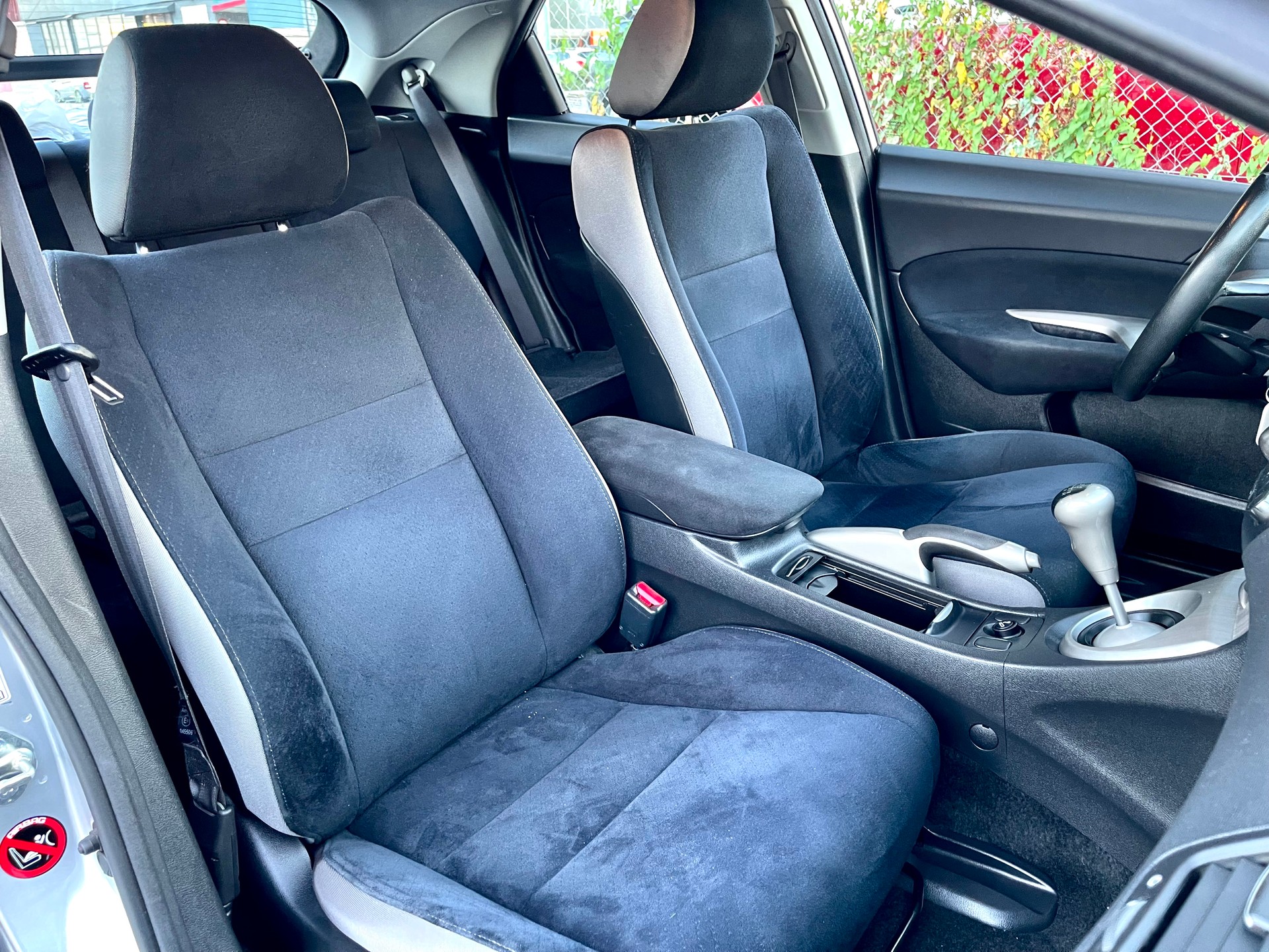 HONDA Civic 1.8i Sport-image-9