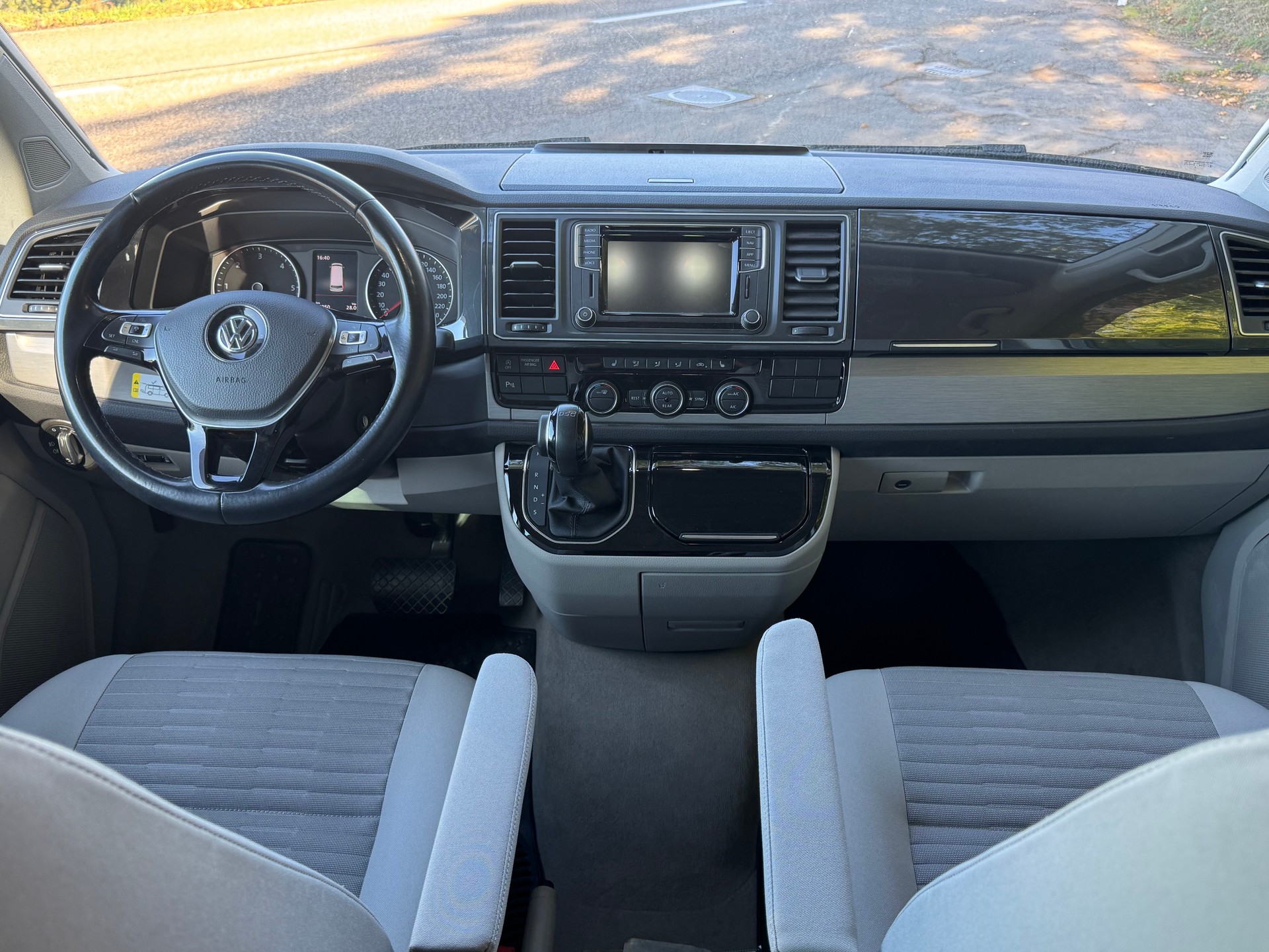 VW T6 California 2.0 TDI Ocean DSG-image-7
