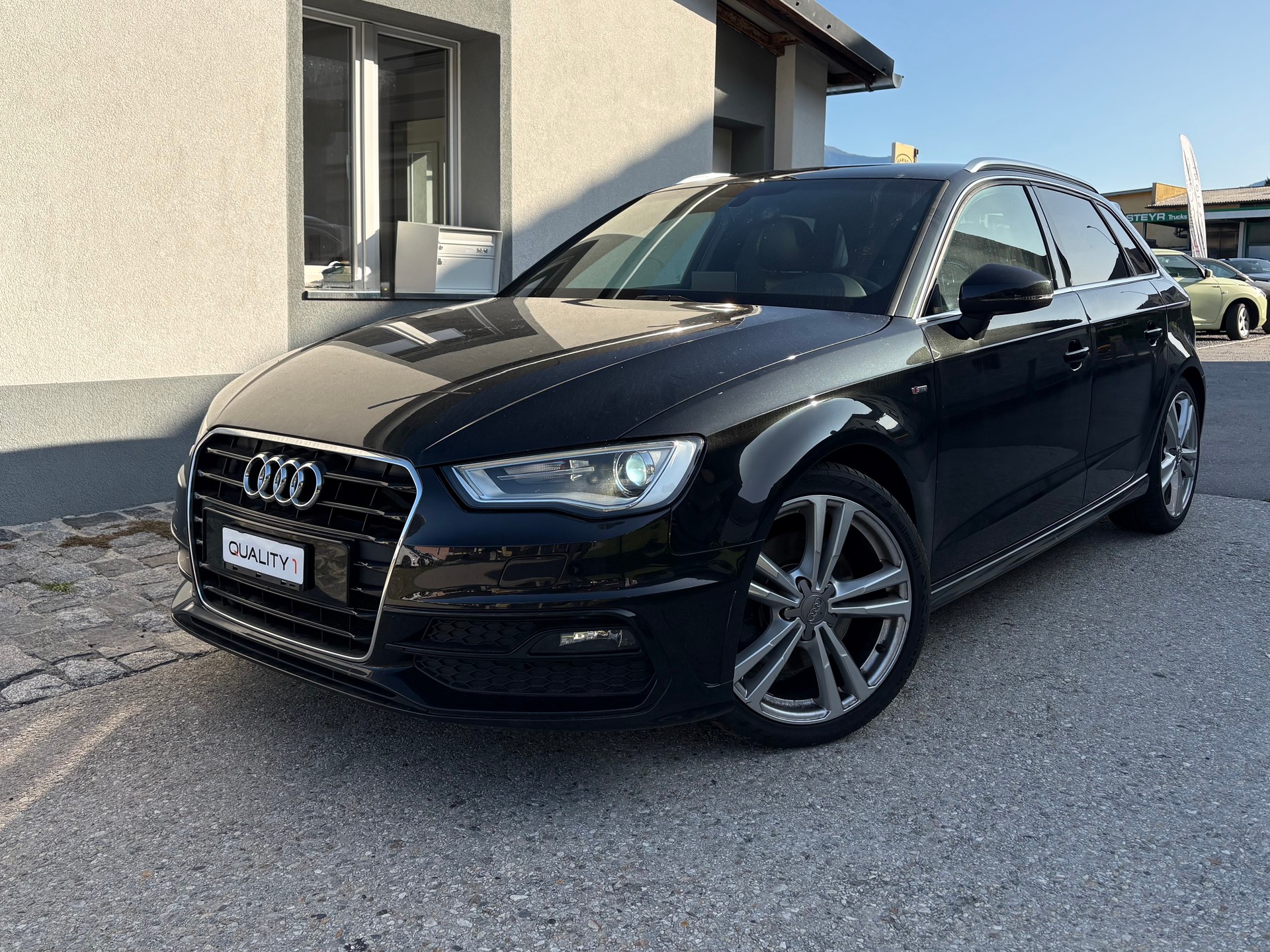 AUDI A3 Sportback 1.8 TFSI Ambition S-tronic-image-1